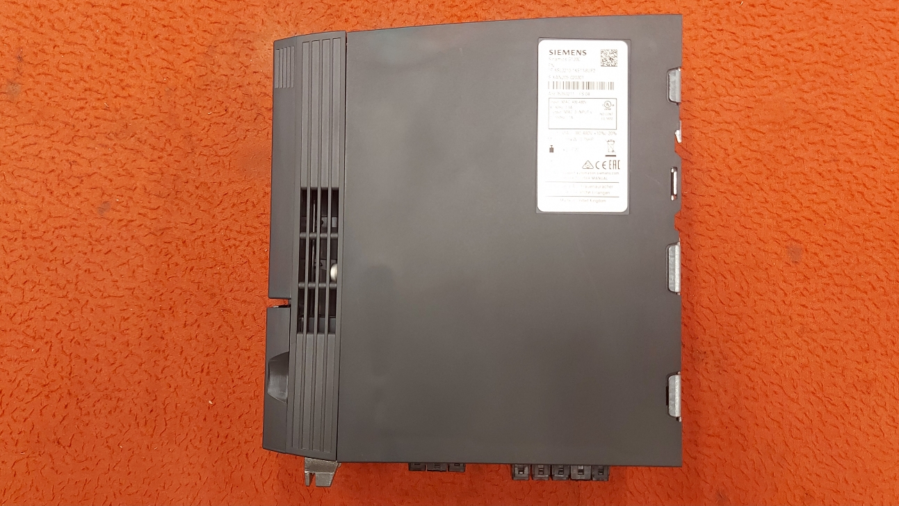 SİEMENS 6SL3210-1KE11-8UF2 SİNAMİCS G120C PN 0.55 KW