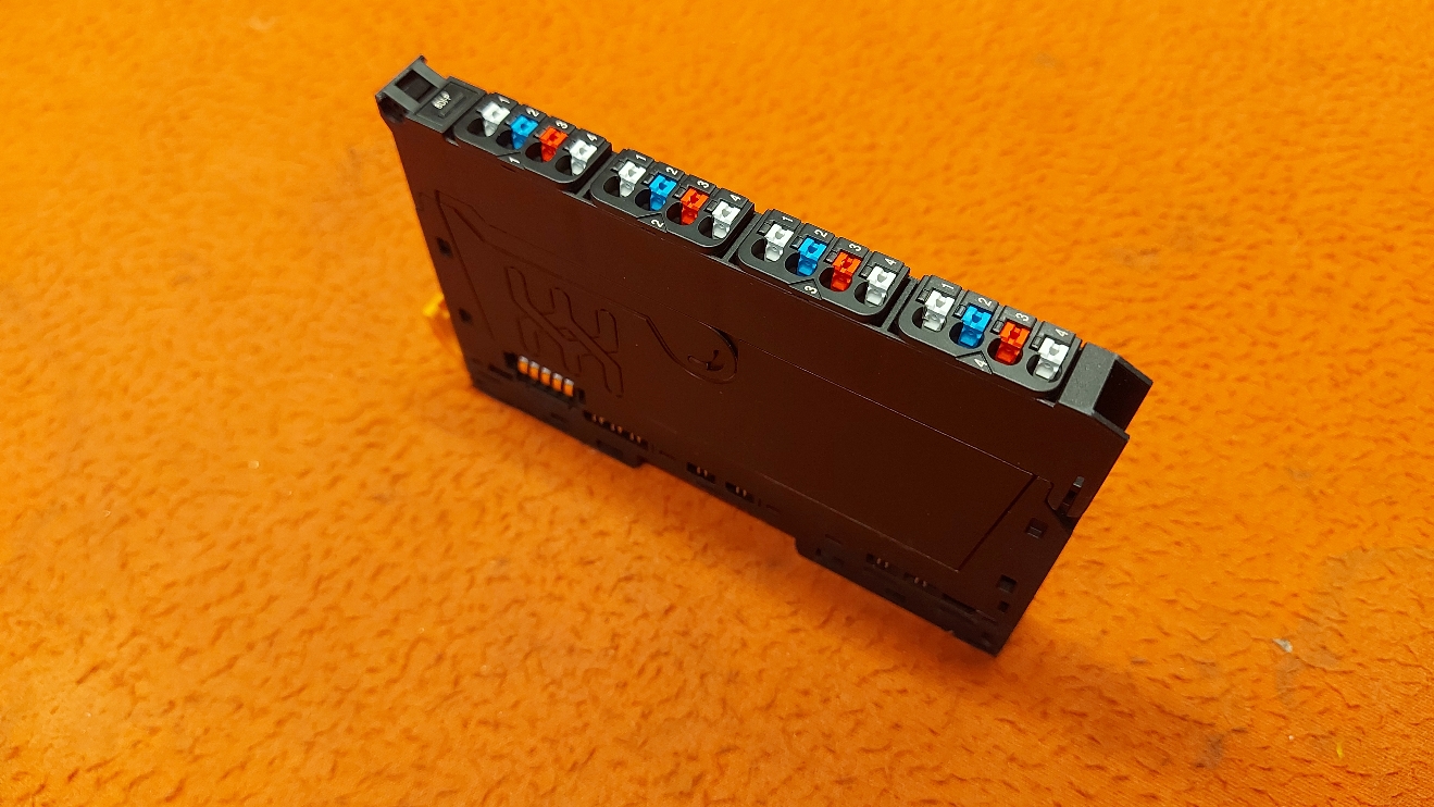 WEİDMÜLLER UR20-8DI-P-3W 1394400000 UR20 8DI P 3W UR208DIP3W 8DI-P 8 DİJİTAL İNPUT SOURCE