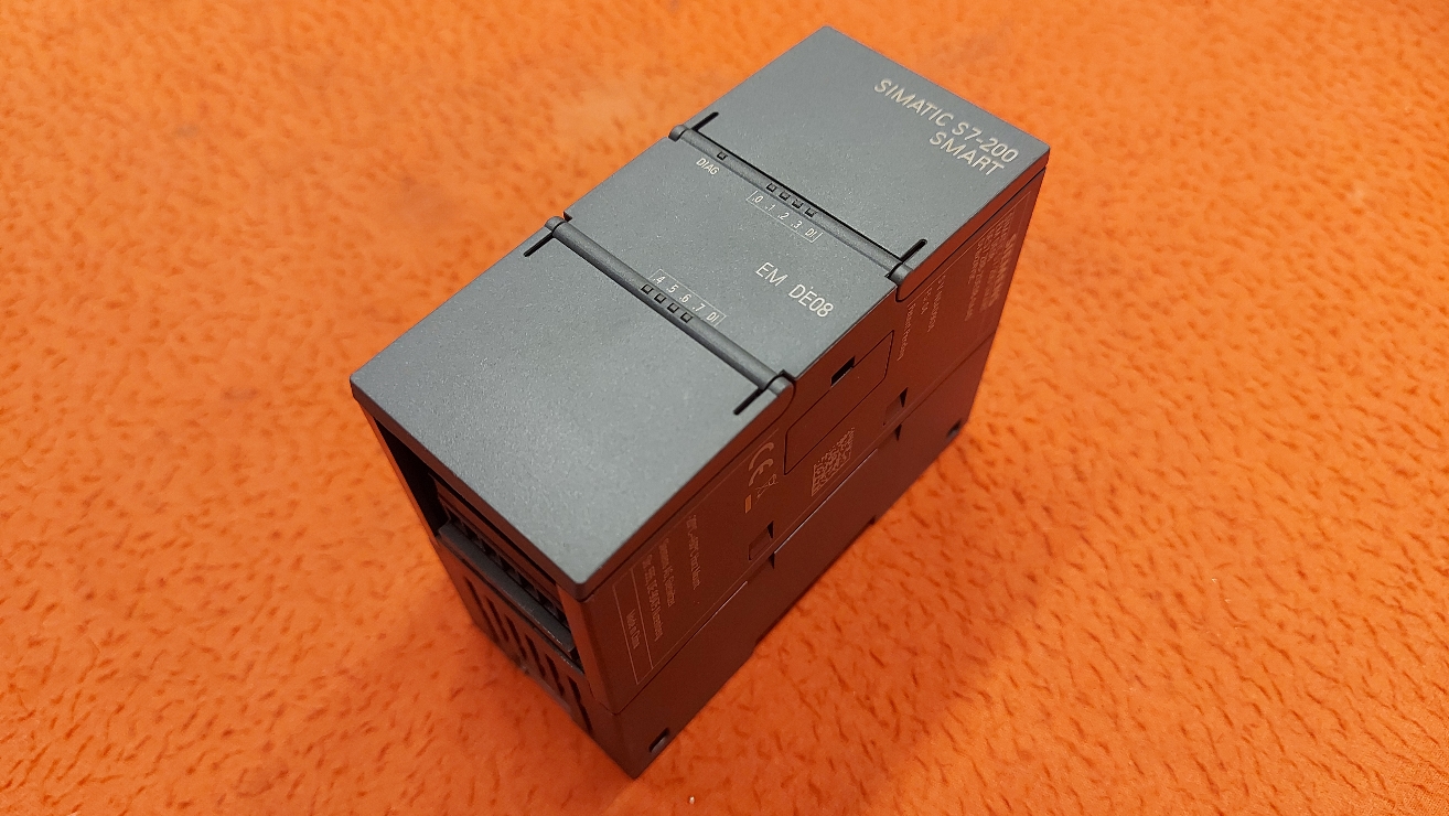 SİEMENS 6ES7 288-2DE08-0AA0 6ES7288-2DE08-0AA0 DIGITAL INPUT MODULE