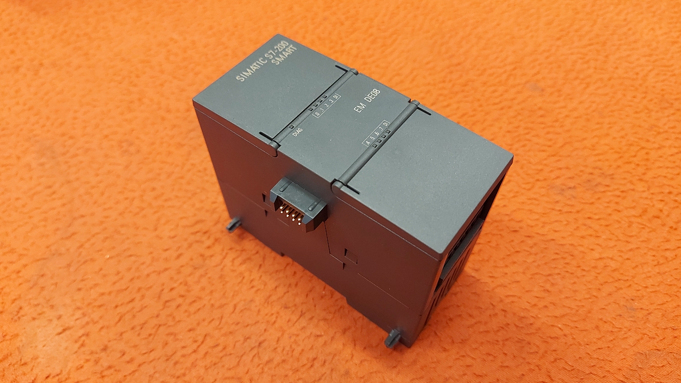SİEMENS 6ES7 288-2DE08-0AA0 6ES7288-2DE08-0AA0 DIGITAL INPUT MODULE