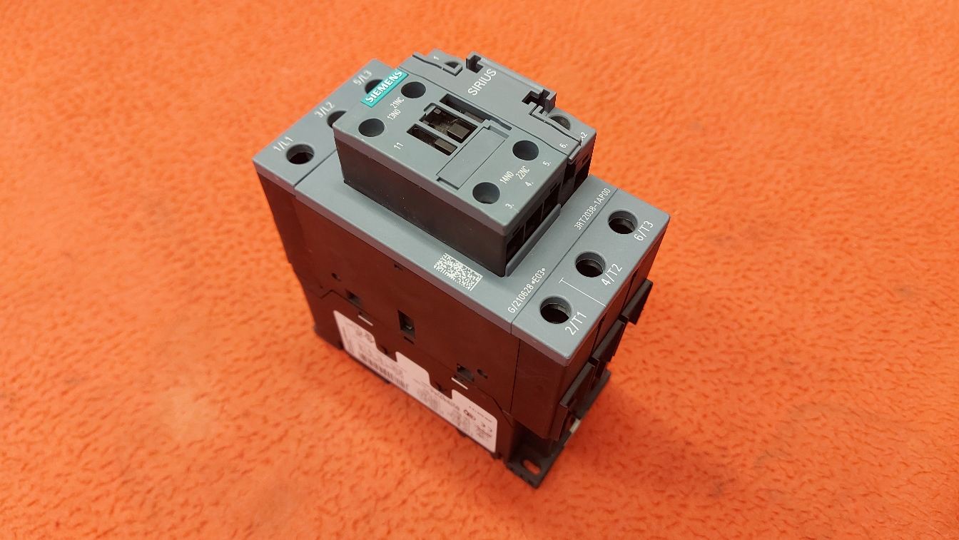 SİEMENS 3RT2038-1AP00 3RT2038 1AP00 3RT2038 1AP00 37 KW KONTAKTÖR