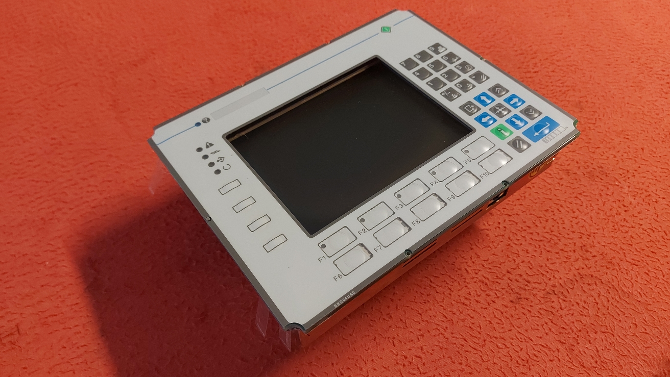 UNİOP BKDR-16-0045 3048-01 BKD04UA0 SIFIR KUTULU OPERATÖR PANEL
