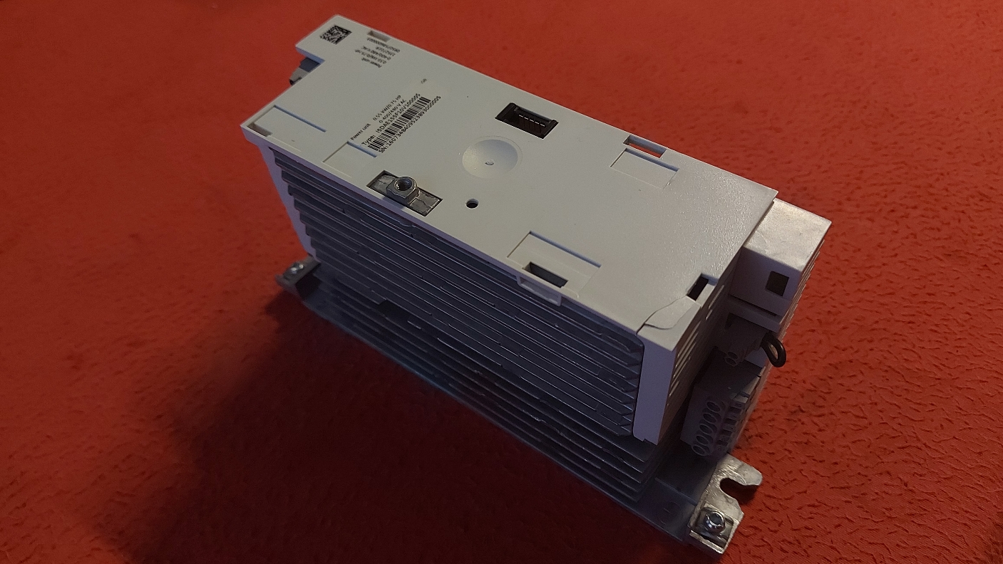 LENZE I5DAE155F10V10000S 13527228 POWER UNİT 