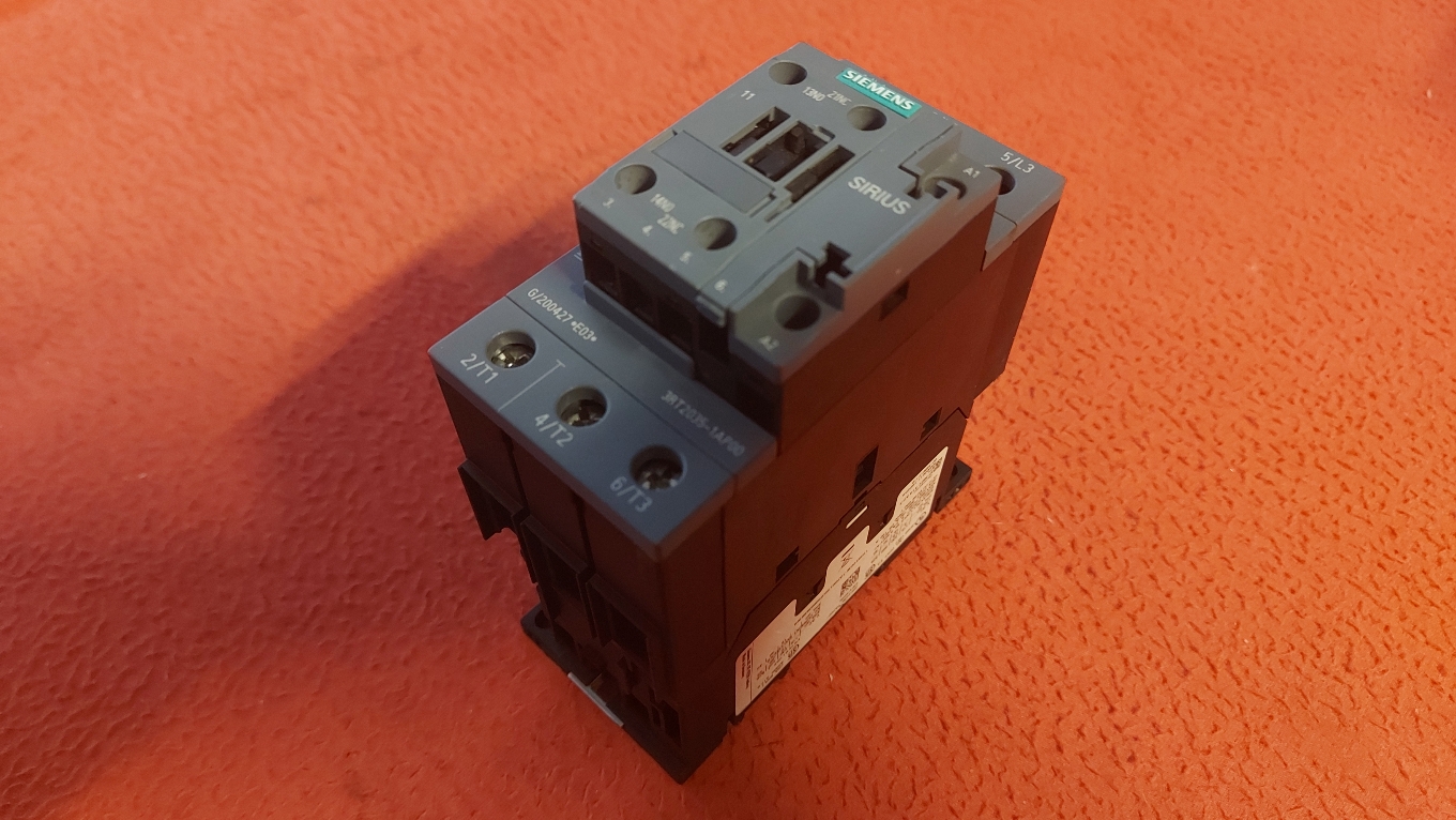 SİEMENS 3RT2035-1AP00 3RT2035 1AP00 3RT20351AP00 18,5 KW KONTAKTÖR