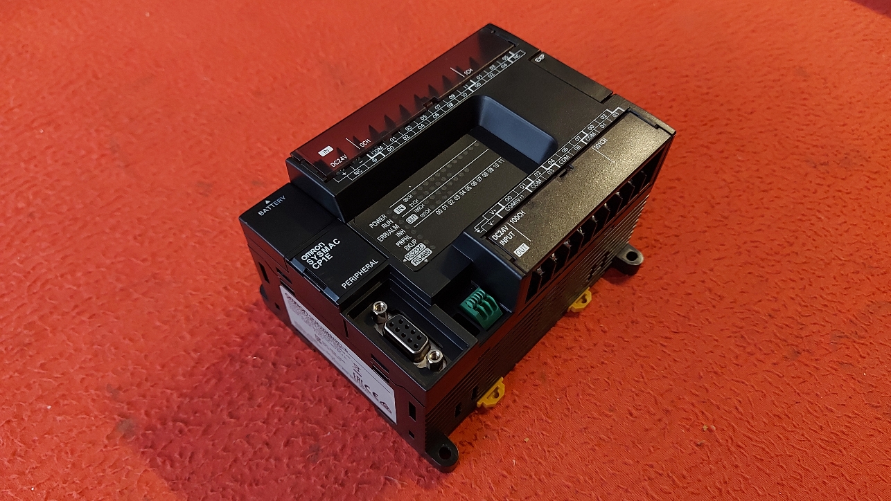 OMRON CP1E-N30S1DT1-D CP1E PLC CPU OMRON SYSMAC CP1E