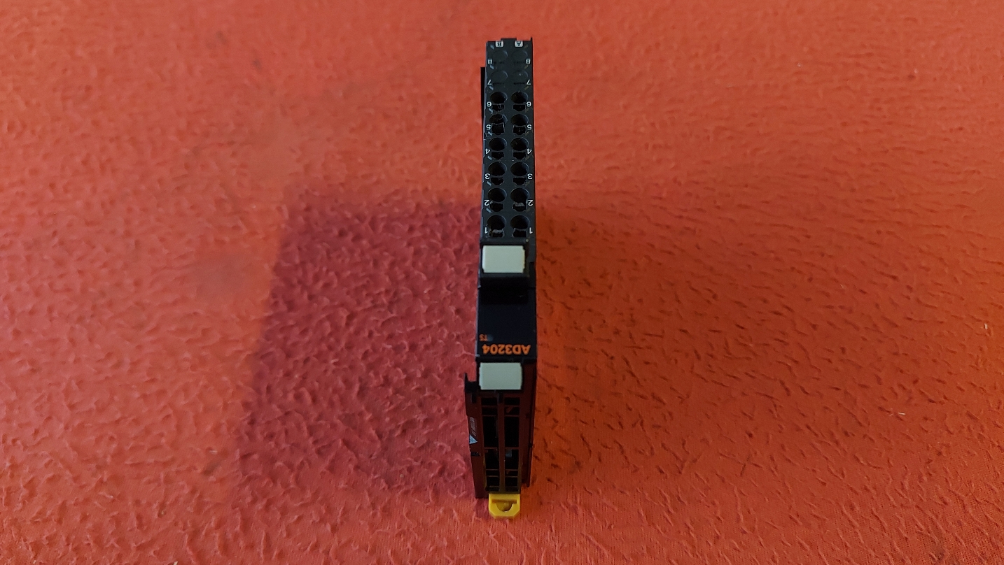 OMRON NX-AD3204 NX AD3204 NXAD3204 ANALOG İNPUT UNİT