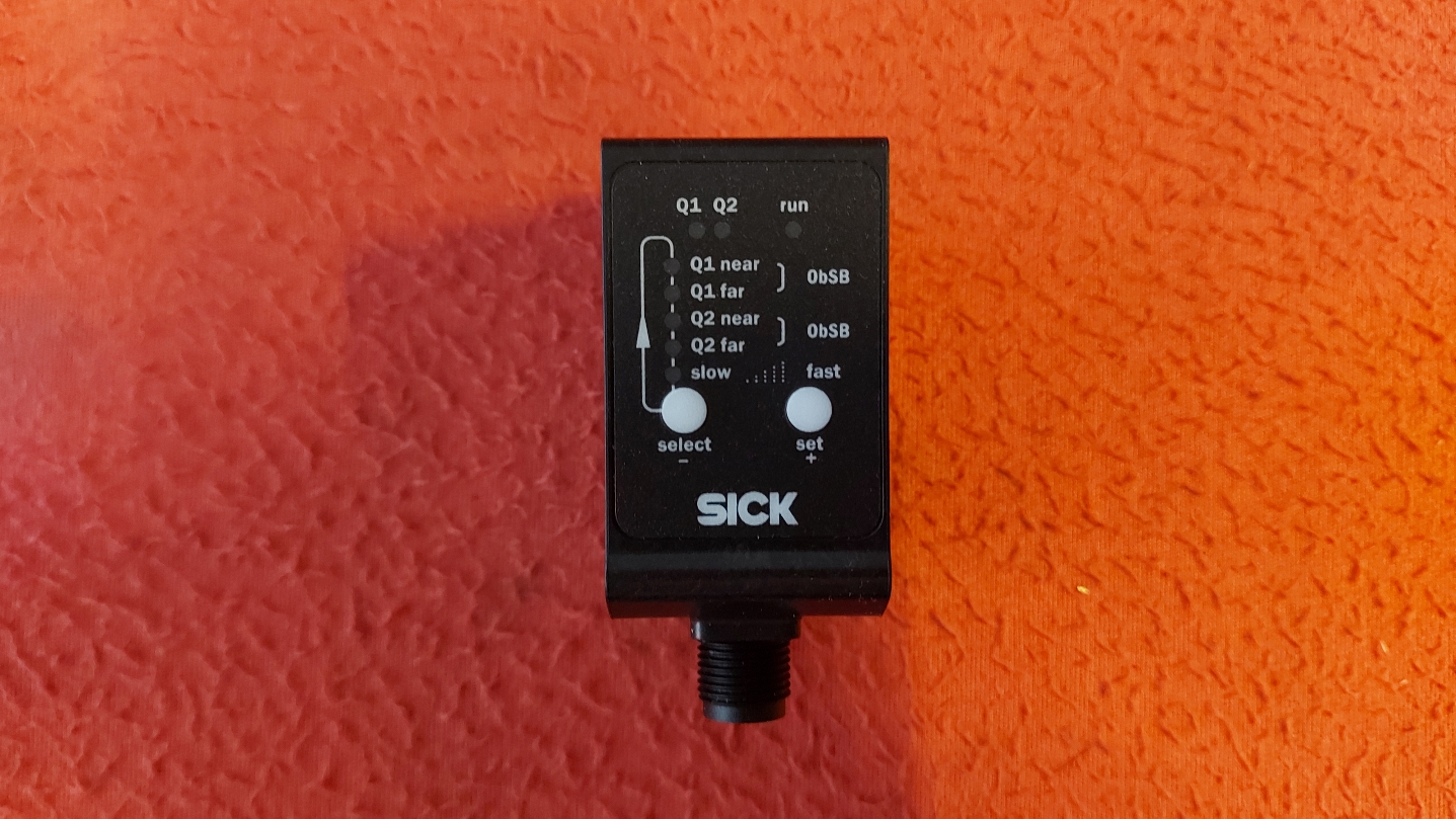 SİCK DT35-B15551S06 DT35-B15551 DT35 B15551S06 DT35B15551S06 SİCK SENSÖR