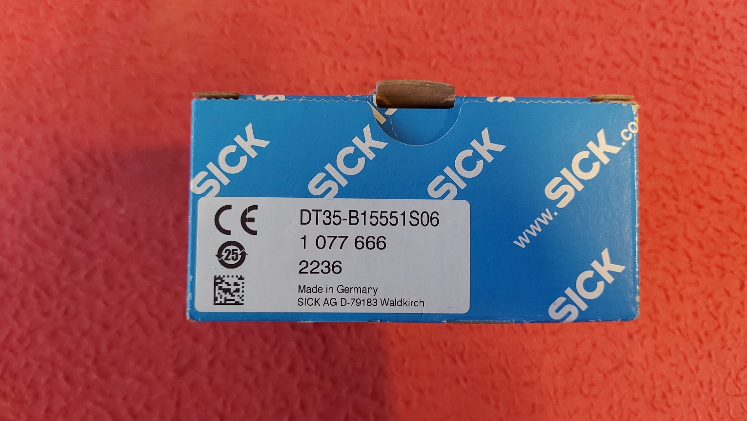 SİCK DT35-B15551S06 DT35-B15551 DT35 B15551S06 DT35B15551S06 SİCK SENSÖR