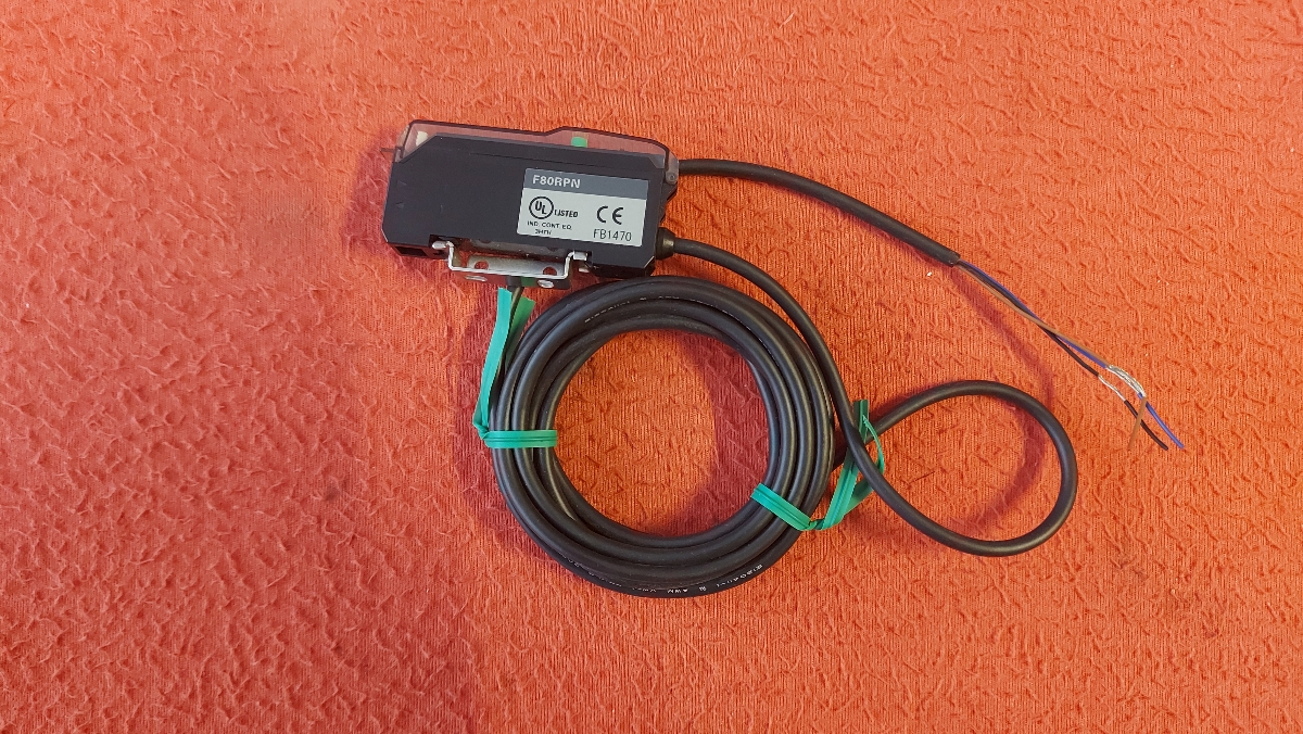 TAKEX F80RPN F80R PN SENSÖR