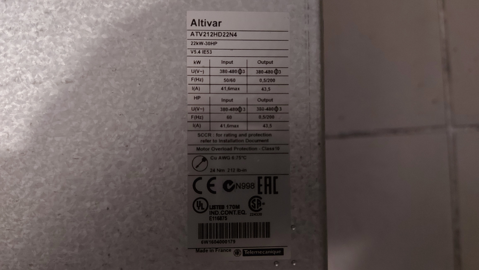 SCHNEİDER ATV212HD22N4 ATV212HD22N4S 22 KW SÜRÜCÜ ATV212 ATV 212