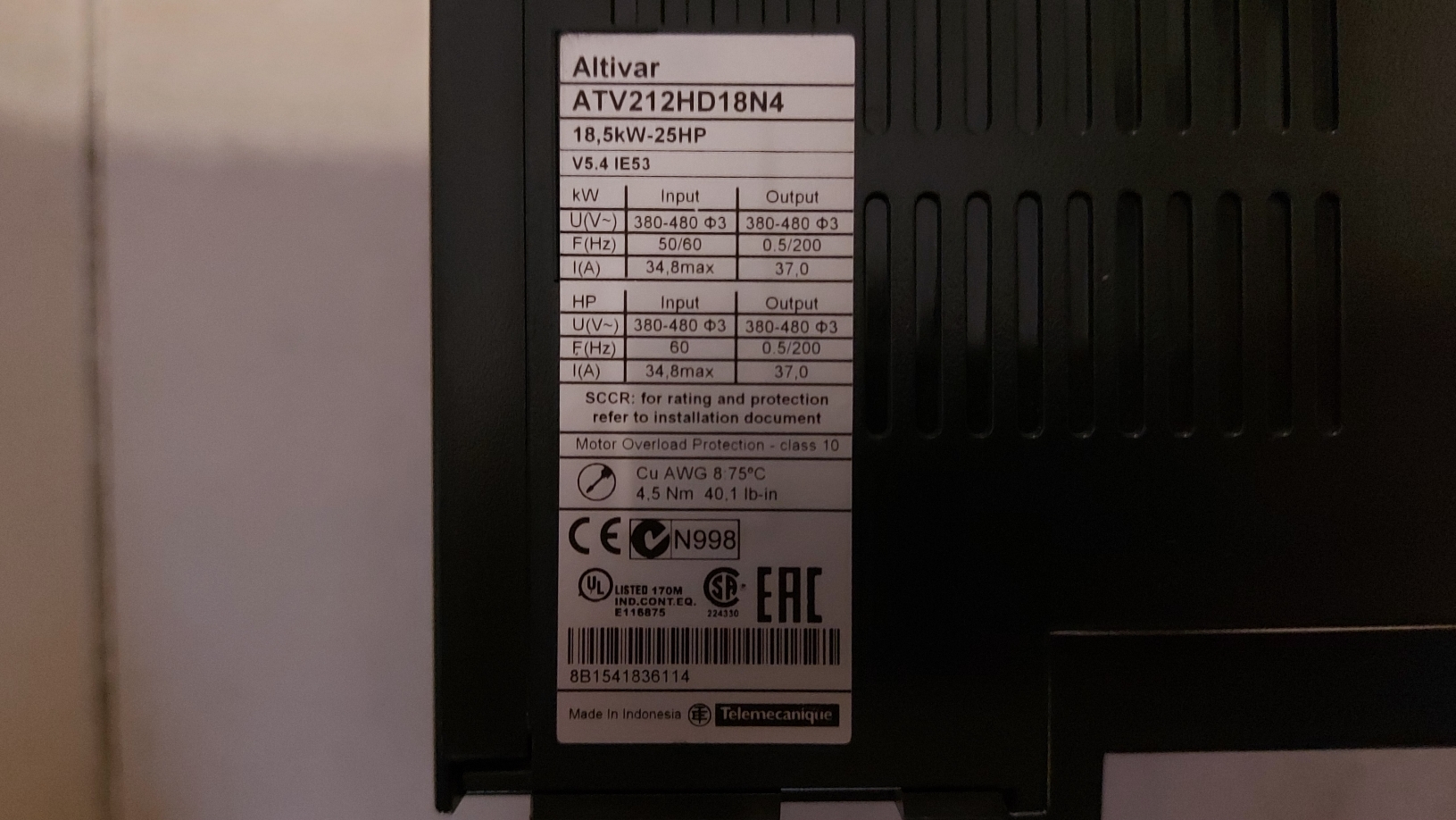 SCHNEİDER ATV212HD18N4 18.5 KW SÜRÜCÜ ATV212 ATV 212