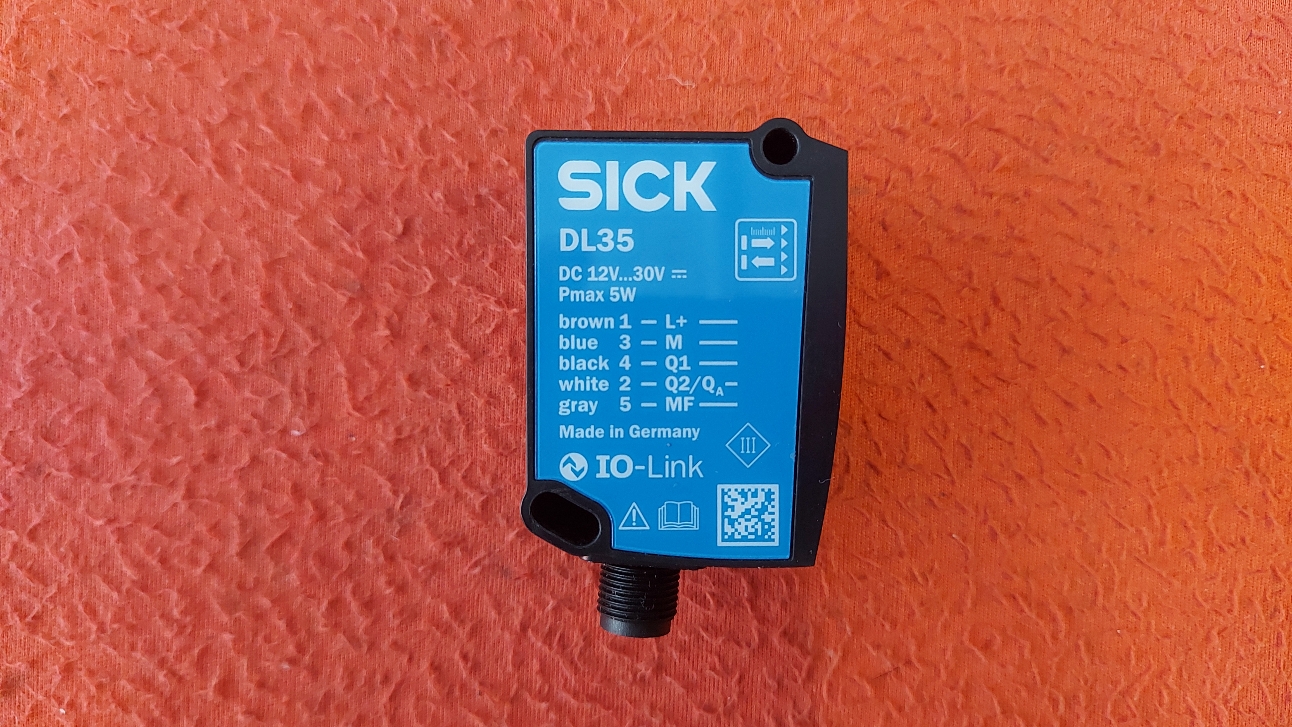 SİCK DL35-B15552 DL35 B15552 DL35B15552 1 057 657 1057657 1-057-657