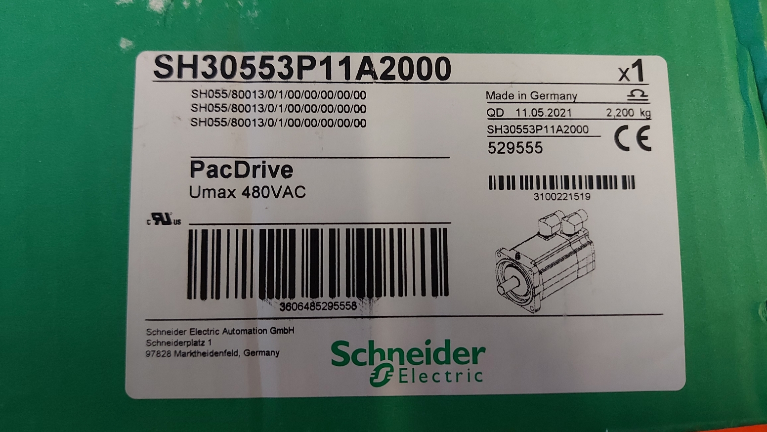 SCHNEİDER SH30553P11A2000 SERVO MOTOR PACDRİVE 0.88 KW