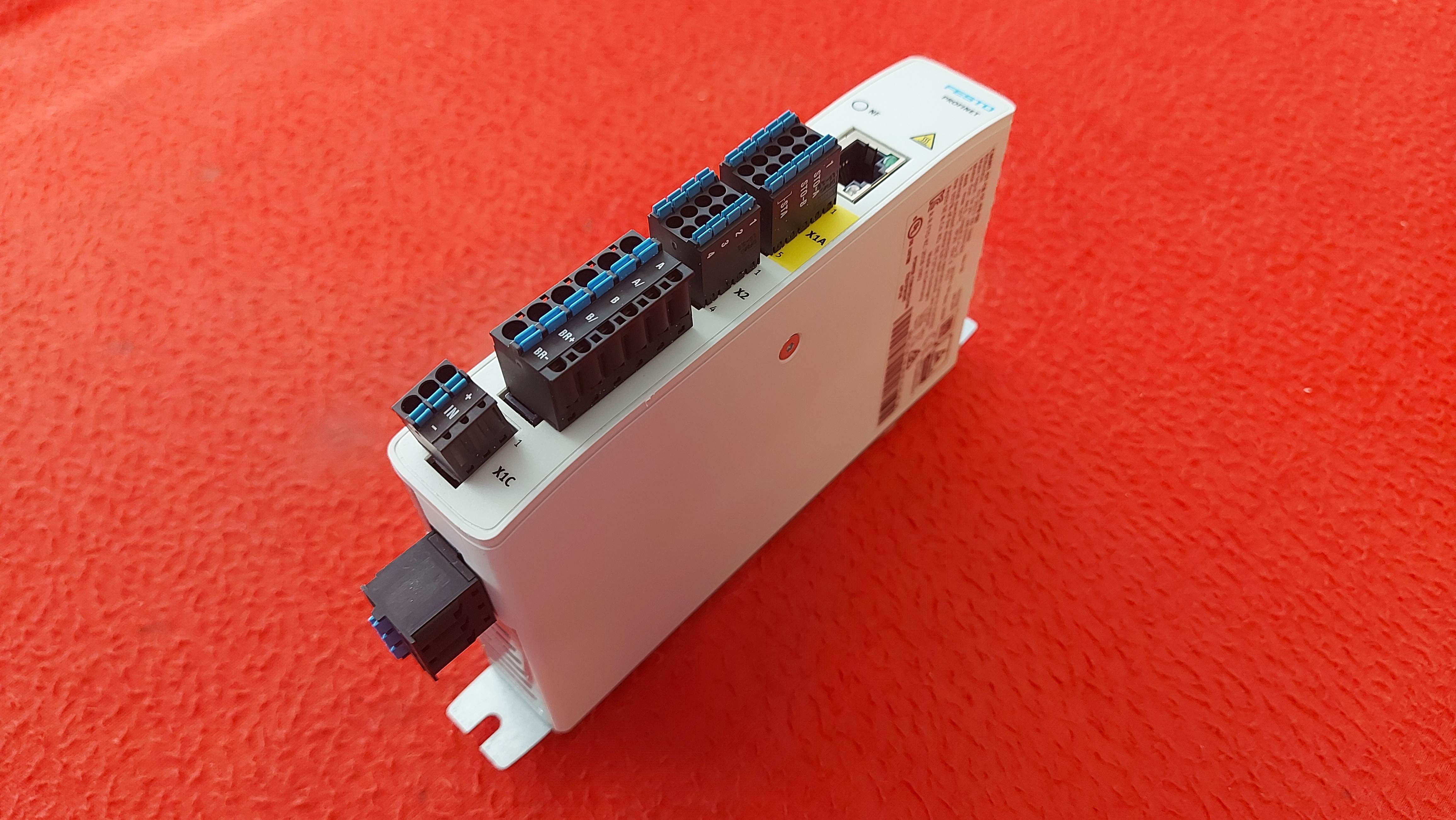FESTO CMMT-ST-C8-1C-PN-S0 8084004 CMMT-ST-C8-1C-PN-SO FESTO PROFINET STEP SÜRÜCÜ 