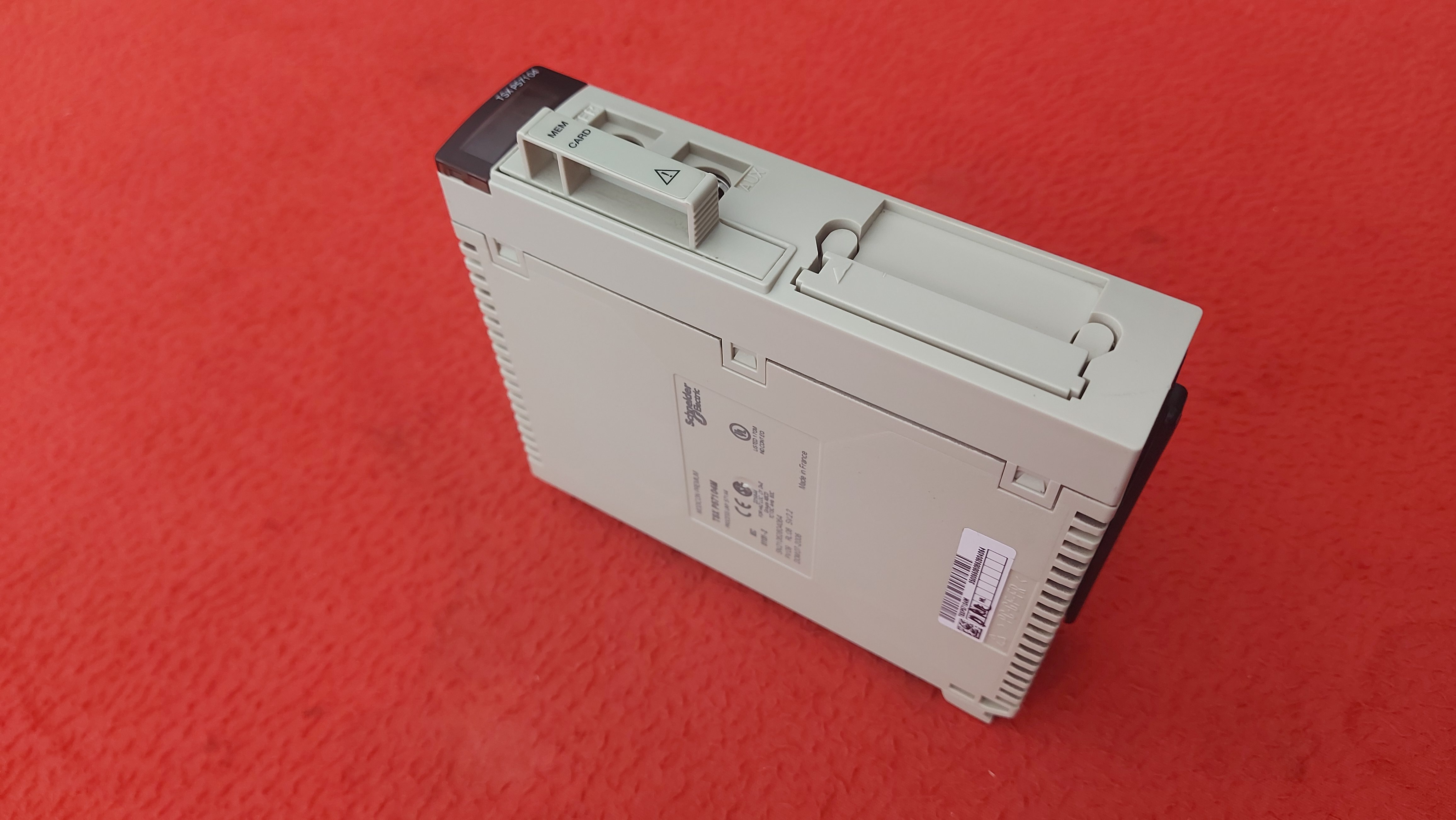 SCHNEİDER TSX P57104 TSX P57104M TSXP57104 TSXP57104M MODİCON PREMİUM
