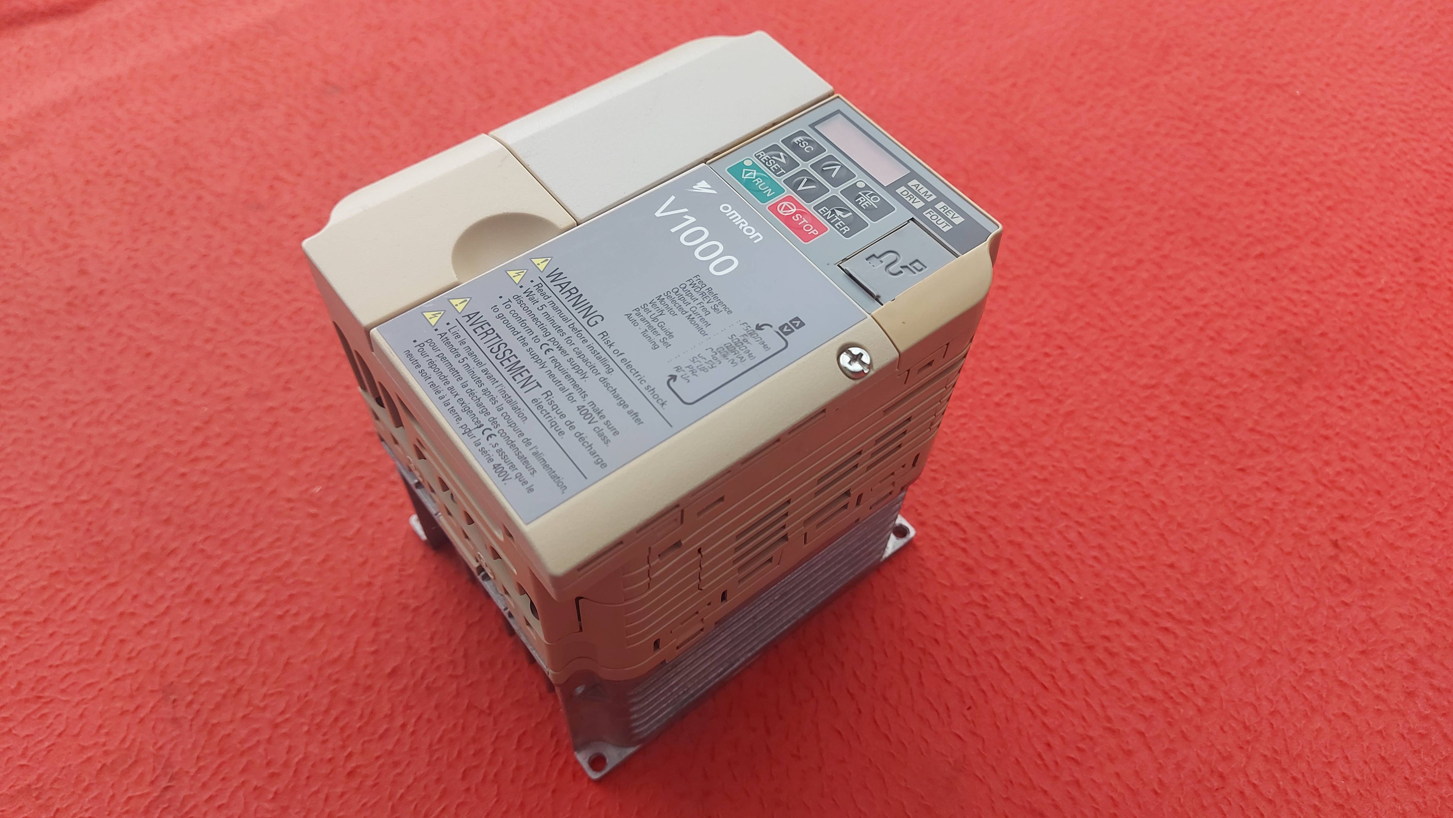 YASKAWA VZA40P7BAA CIMR-VZ4A0004BAA CIMR VZ4A0004BAA CIMRVZ4A0004BAA