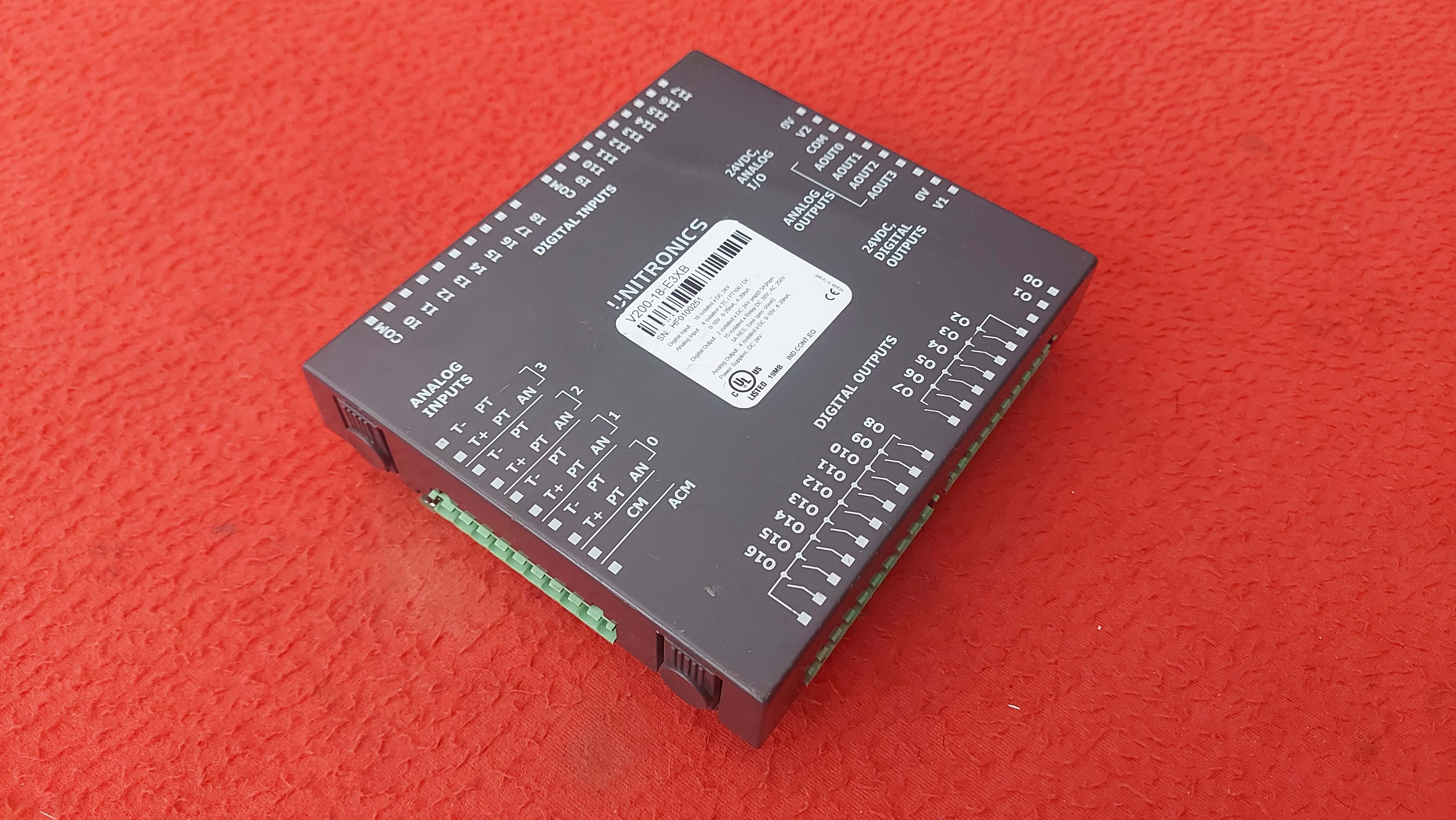 UNITRONICS V200-18-E3XB V200 18 E3XB V20018E3XB PLC MODÜL 