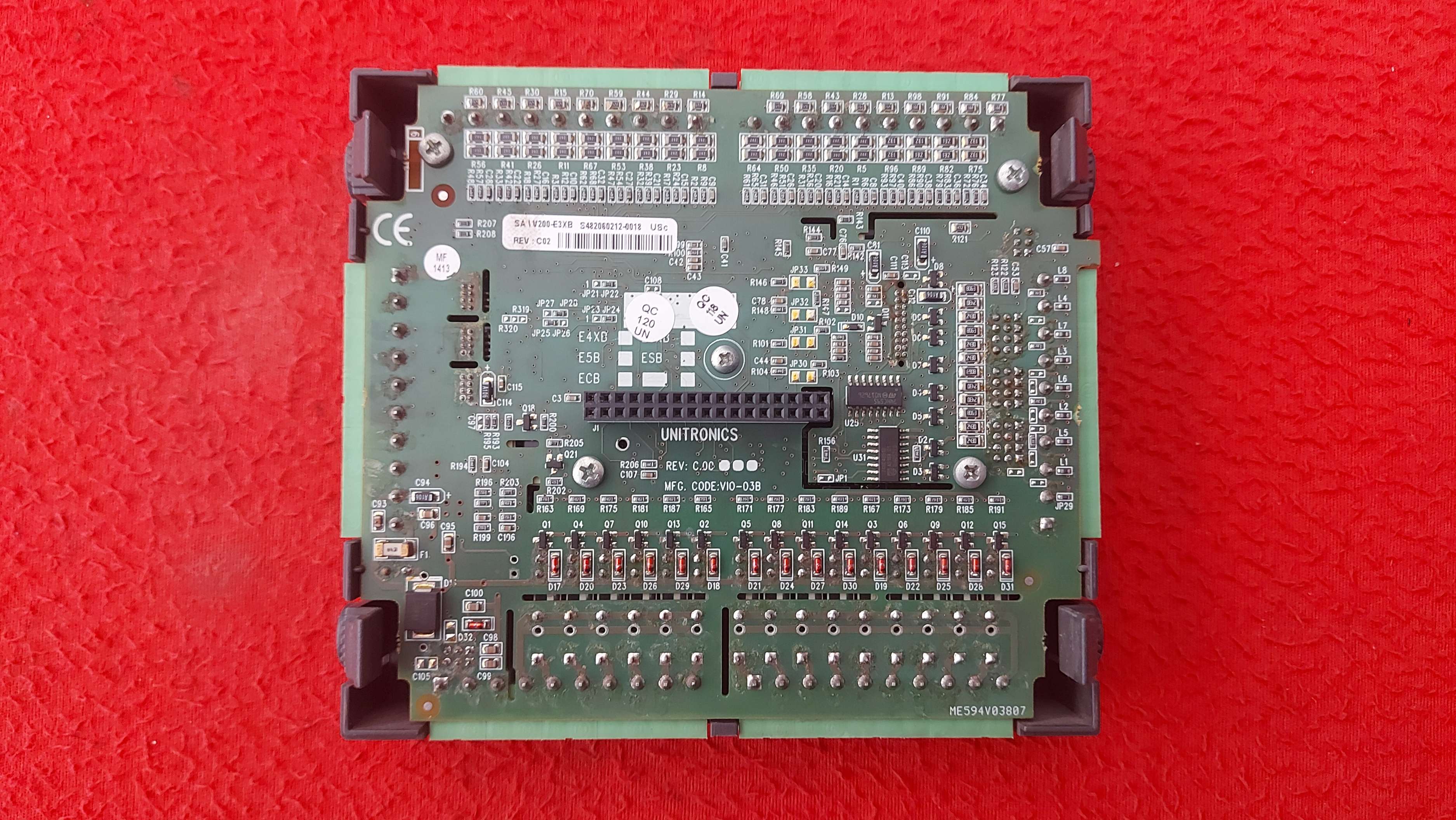 UNITRONICS V200-18-E3XB V200 18 E3XB V20018E3XB PLC MODÜL 