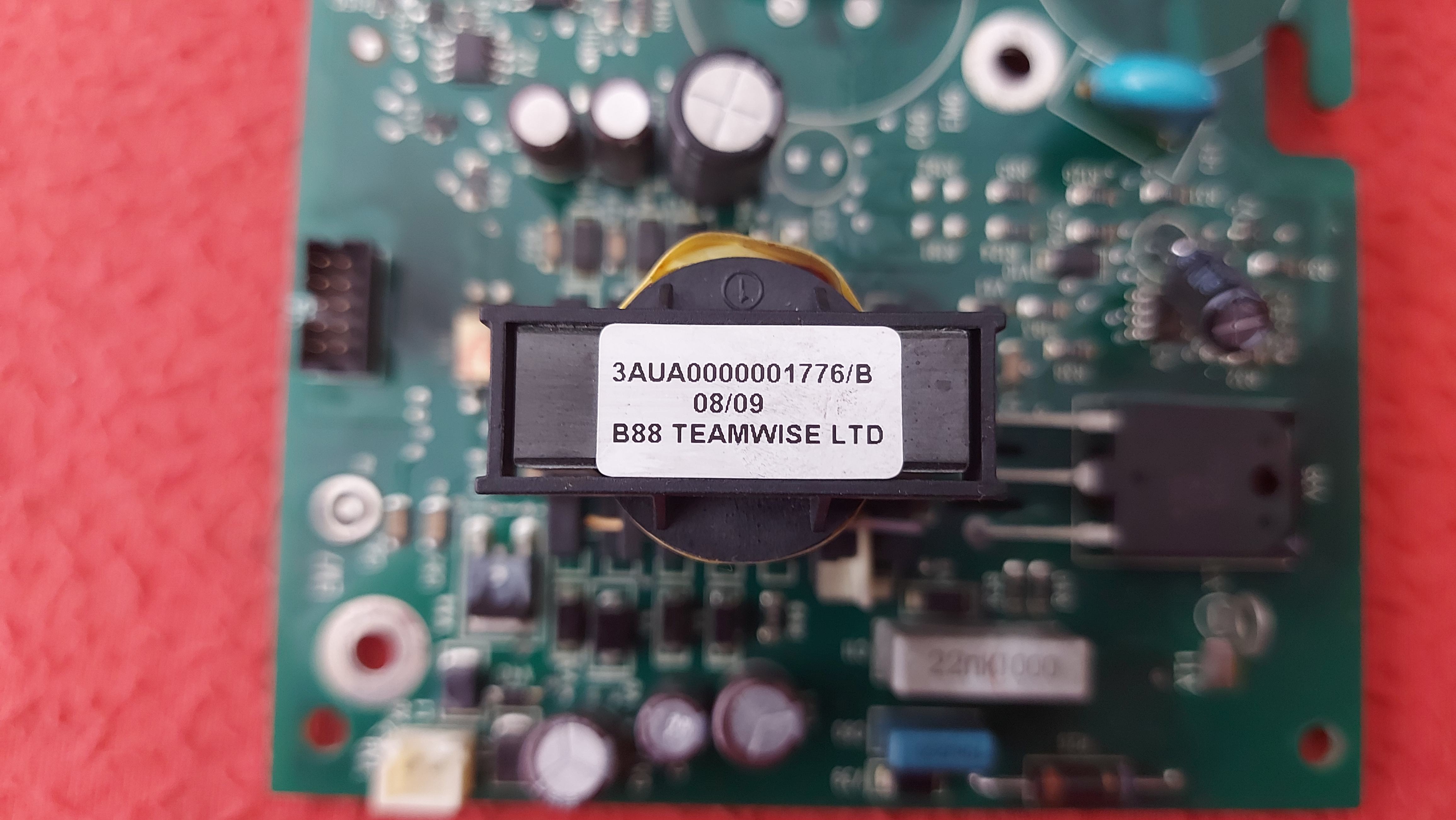 ABB SINT4110C 3AUA0000001776/B FP15R12KE3 3AUA0000001304 3AUA0000000203 PLATE-3AUA0000001330 ASSY-3AUA0000000136 ABB ACS550 KART ACS550 YEDEK PARÇA