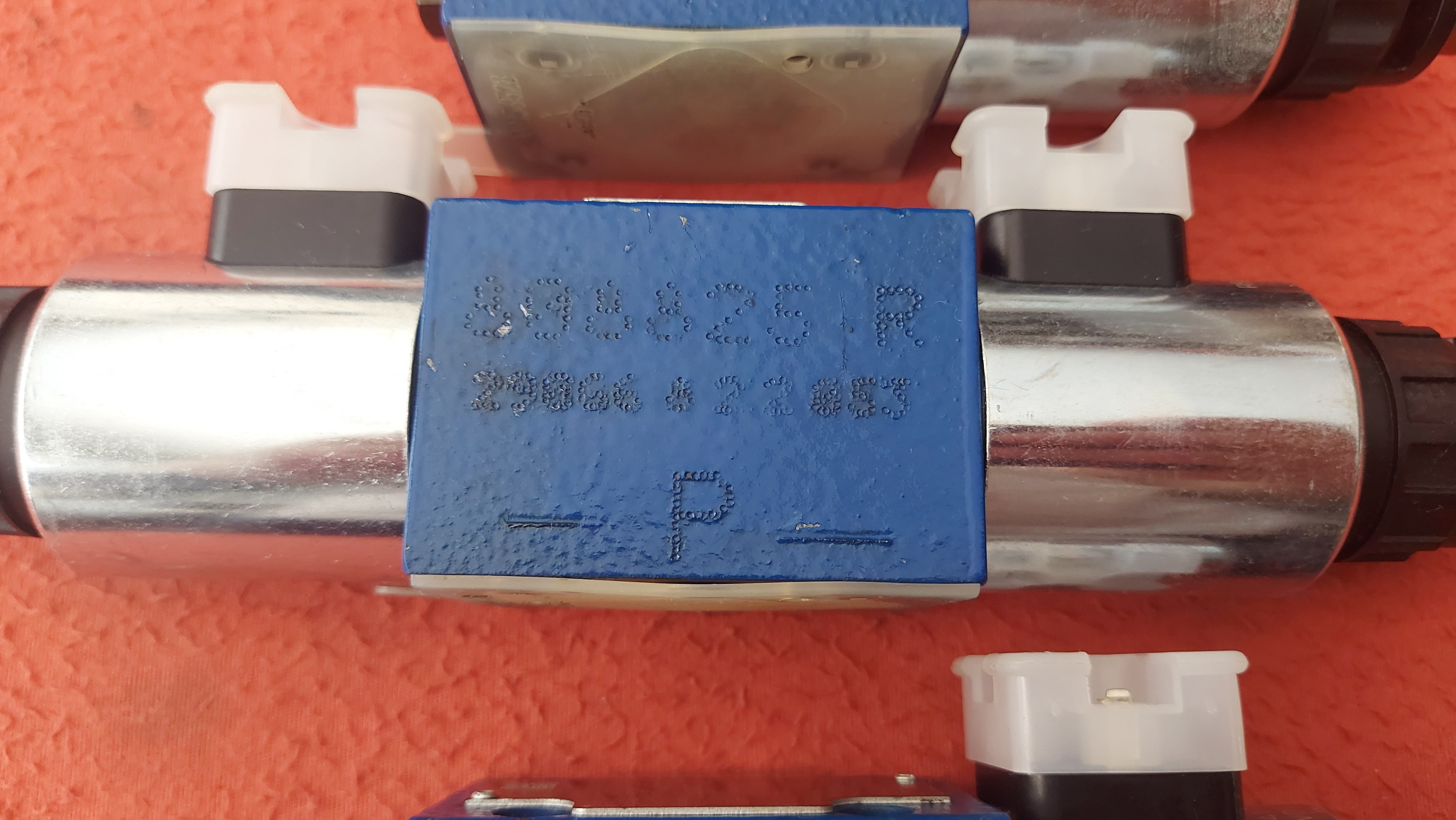 REXROTH 808825 R901001695 71704 R900704191 EP 0717 R900765505 80907 R900765528