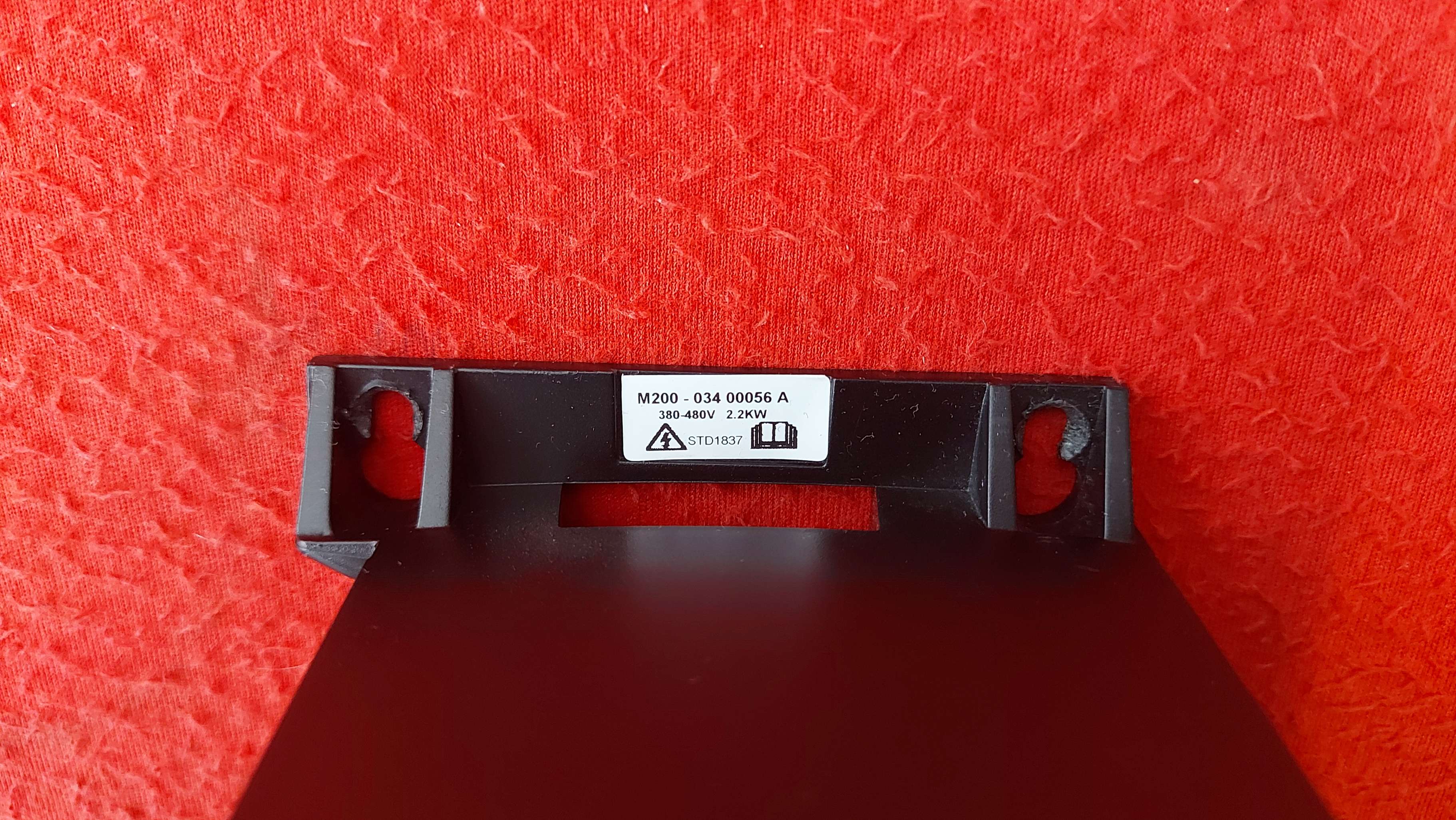 EMERSON M200-034 00056 A M200-034-00056-A M200-034-00056 A 2.2 KW