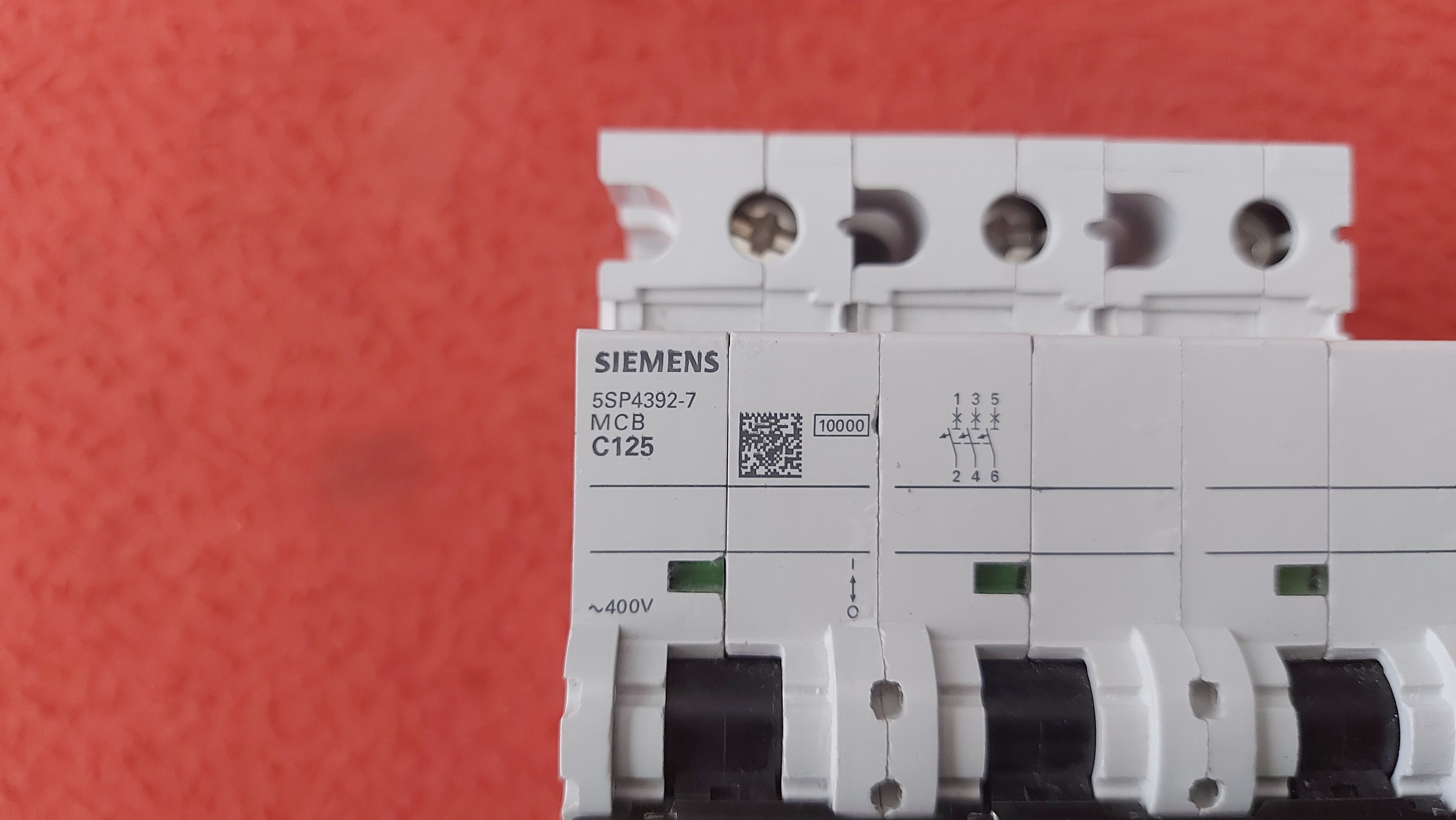 SİEMENS 5SP4392-7 5SP4392 7 5SP43927 MCB C125 125 AMPER OTOMAT