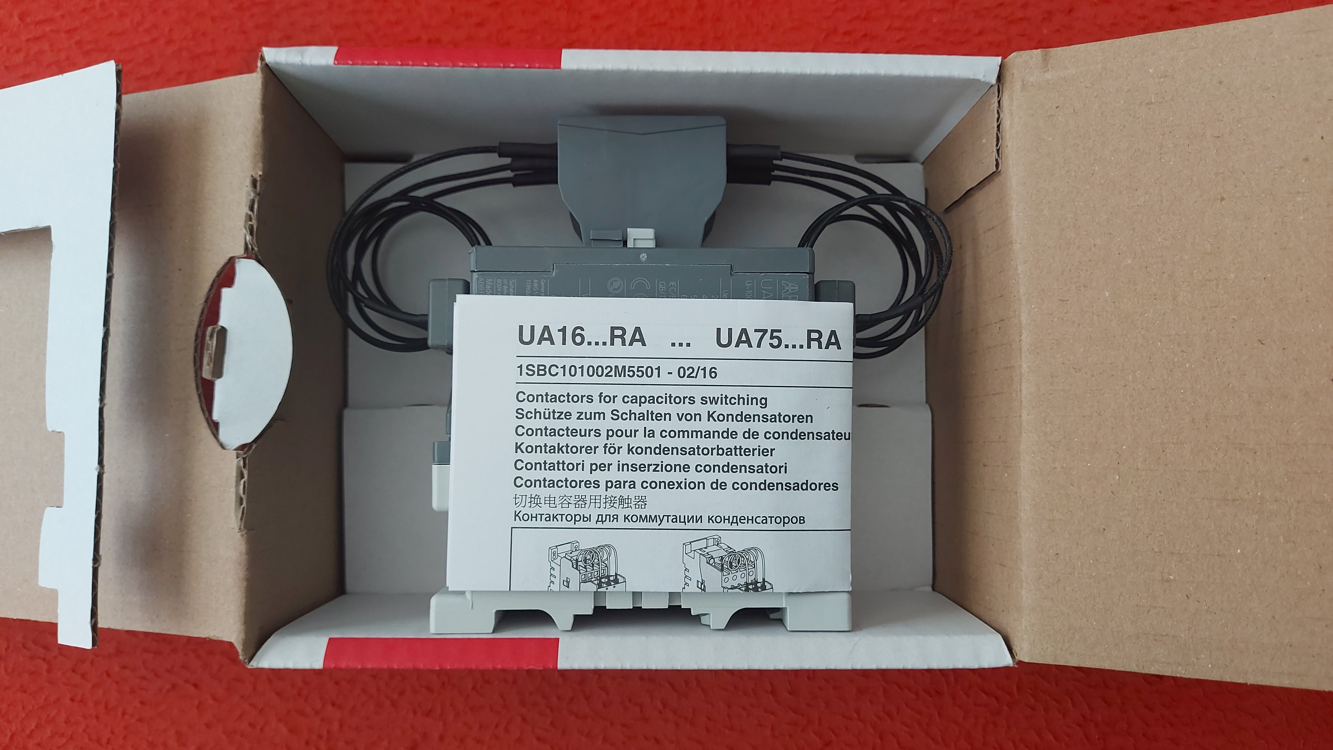 ABB UA63-30-00RA 1SBL371024R8000 UA63 RA UA63-30-00RA 50 KVAR KONTAKTÖR