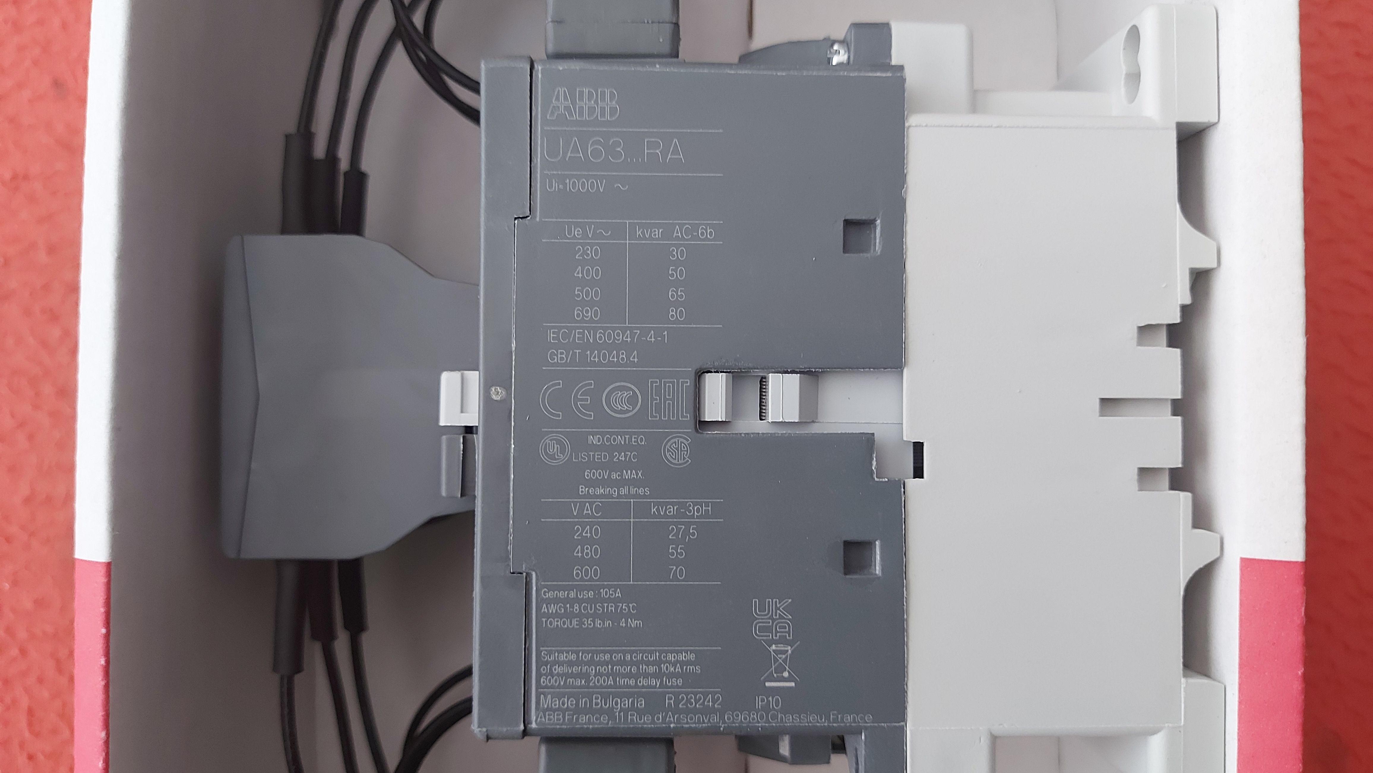 ABB UA63-30-00RA 1SBL371024R8000 UA63 RA UA63-30-00RA 50 KVAR KONTAKTÖR