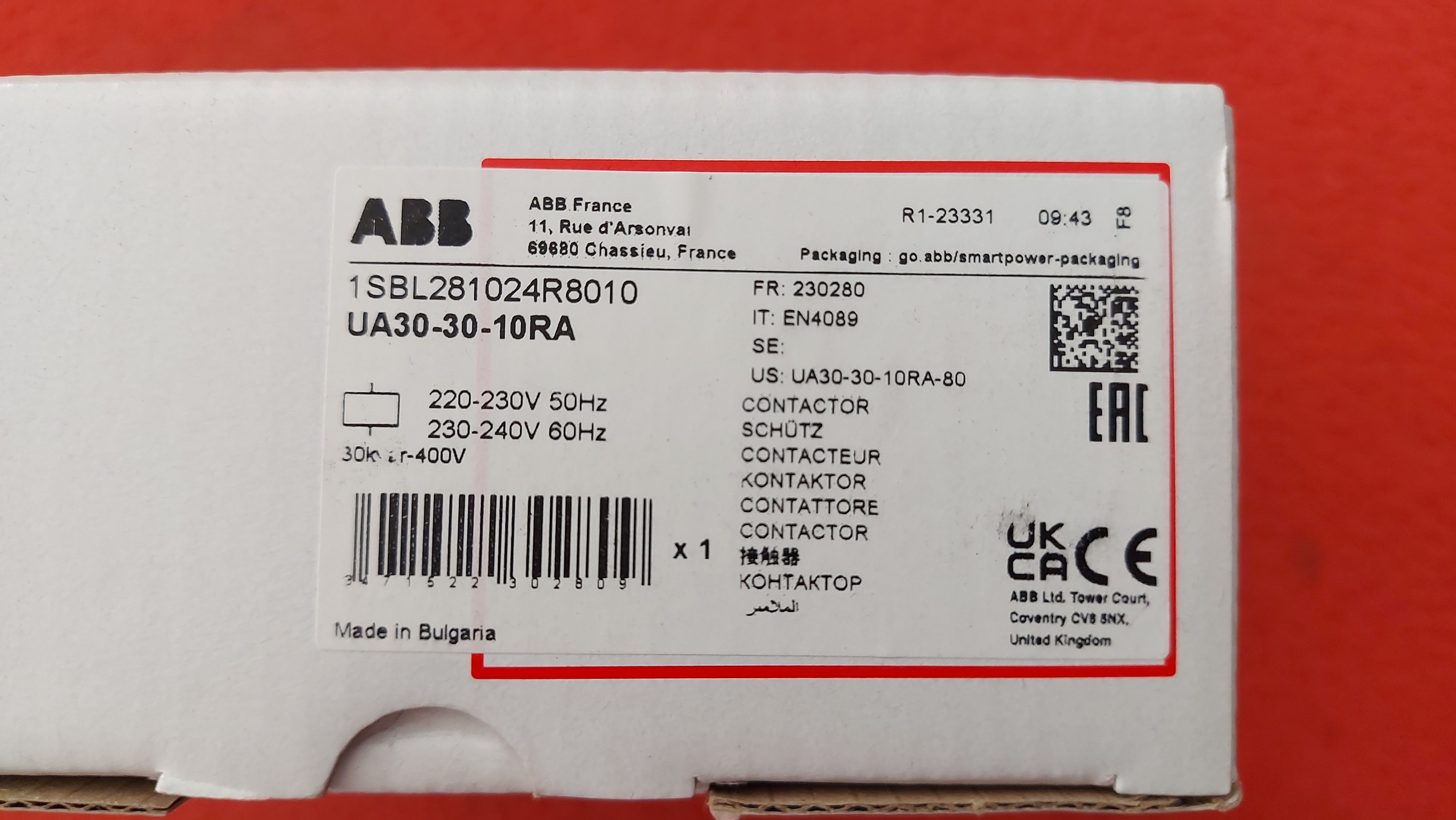 ABB UA30-30-10RA 1SBL281024R8010 UA30 30 10RA UA30 30 10RA 30 KVAR REAKTİF KONTAKTÖR