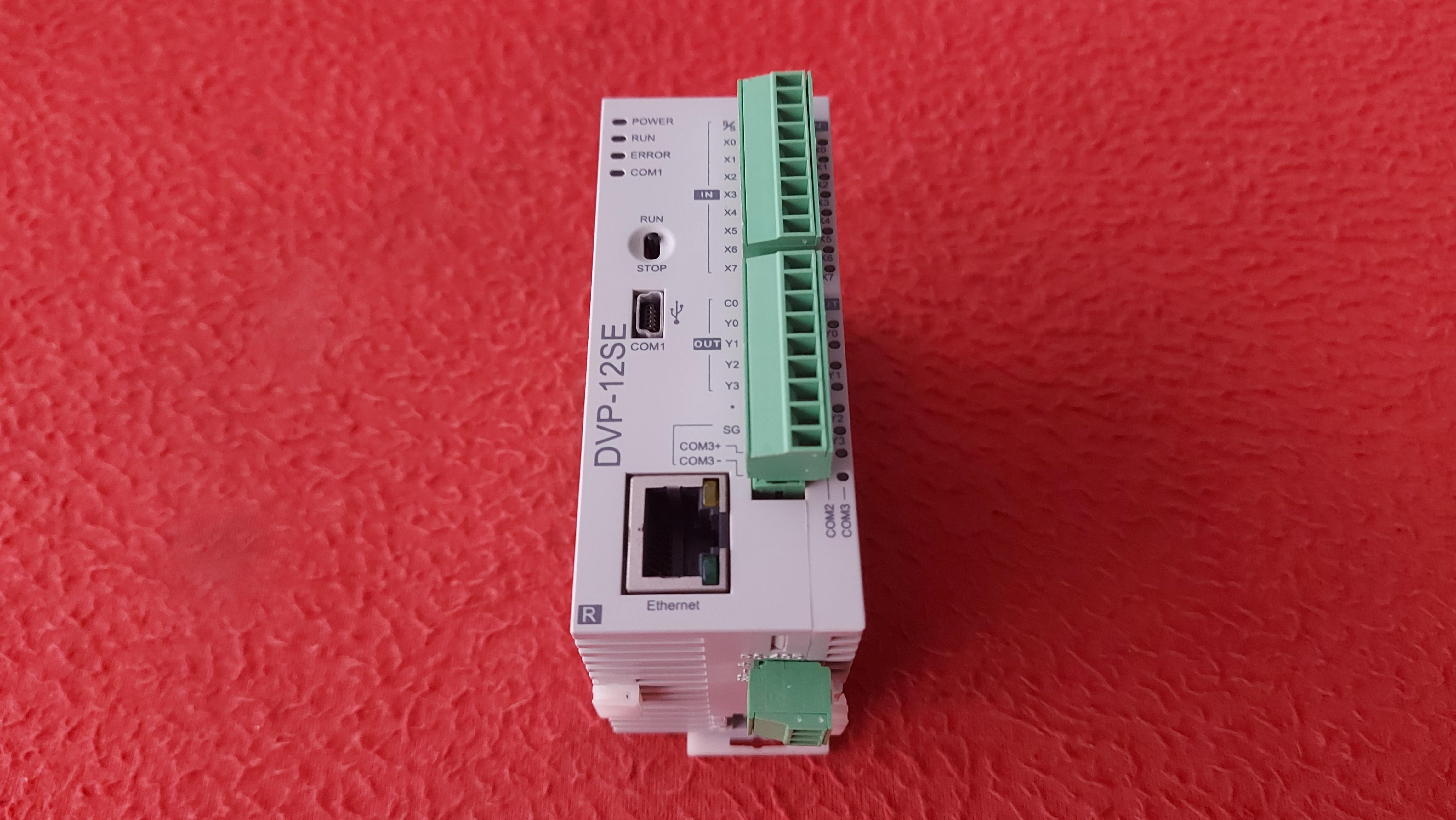DELTA DVP12SE11R DVP-12SE CPU