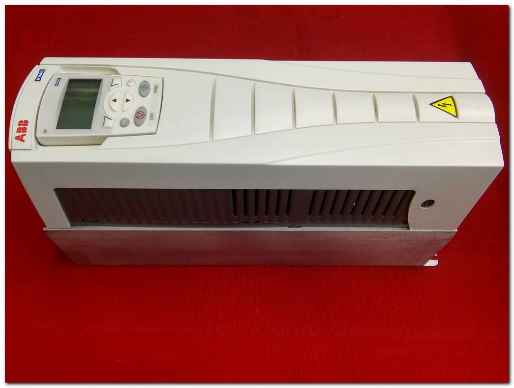 ABB ACH550-01-015A-4 7,5KW HVAC HAVALANDIRMA