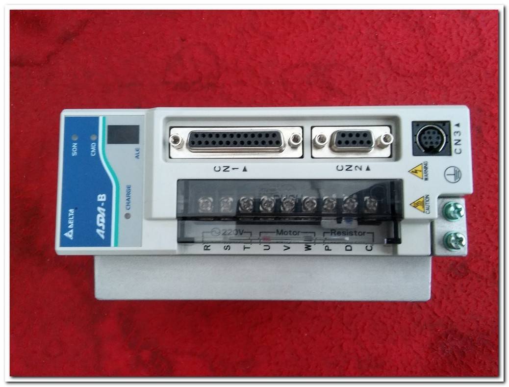 DELTA ASD-B0721-A  ECMA-C30807FS SERVO SÜRÜCÜ VE MOTOR TAKIM