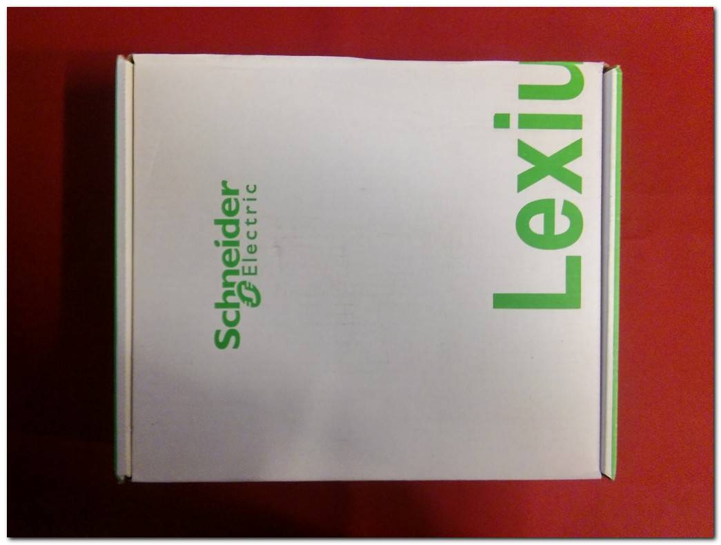 SCHNEİDER LXM32AD12N4 AC SERVO DRİVE SÜRÜCÜ SIFIR KUTULU