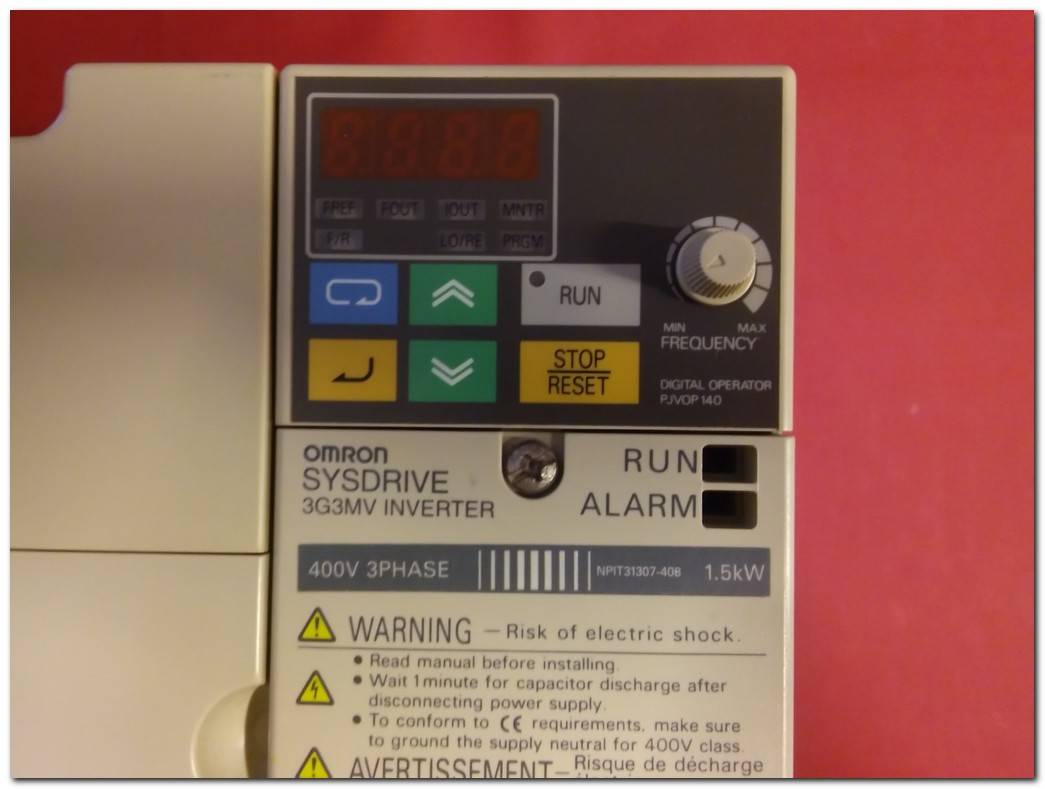 OMRON 3G3MV-A4015 3G3MV A4015 3G3MVA4015 3.7 KVA INPUT 380-460V 1.5 KW SÜRÜCÜ
