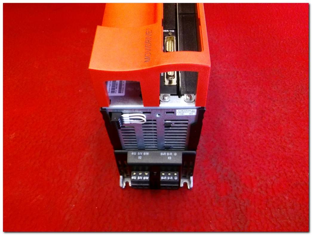 SEW MDX61B-00 SERVO SÜRÜCÜ MDX61B0040-5A3-4-00 EURODRIVE MOVIDRIVE UMRICHTER SERVO DRIVE