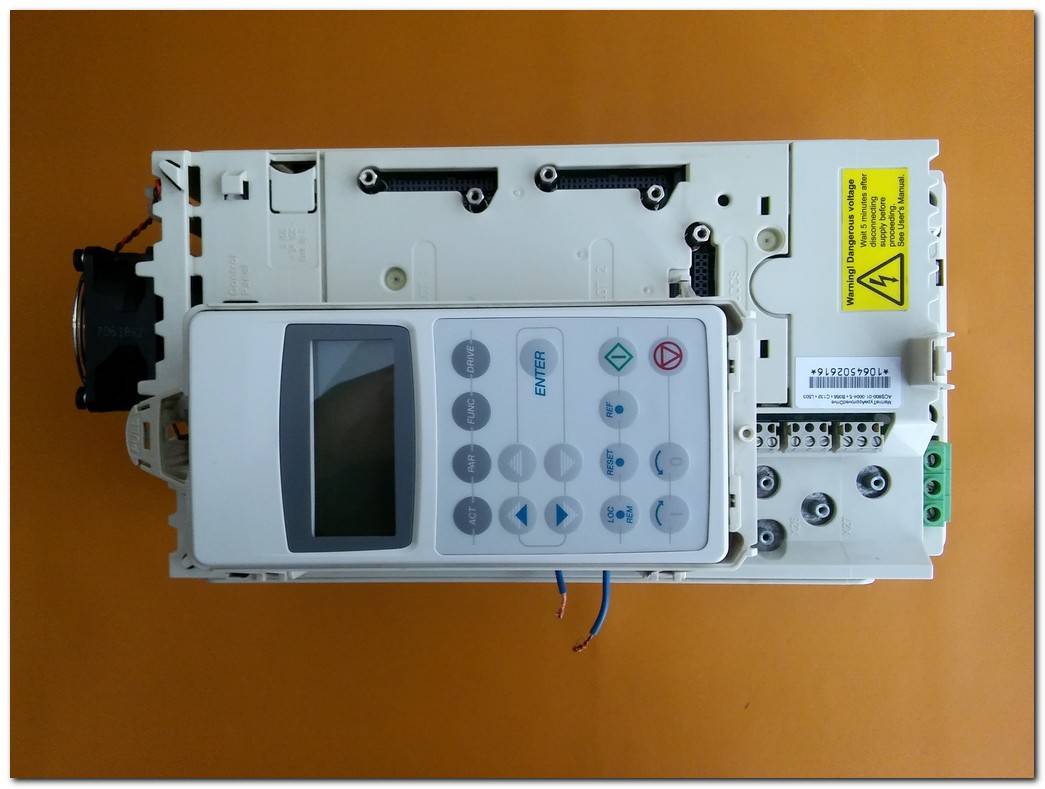 ABB ACS800-01-0004-5 2,2KW SÜRÜCÜ ACS800-01-0004-5 B056 C132 L503