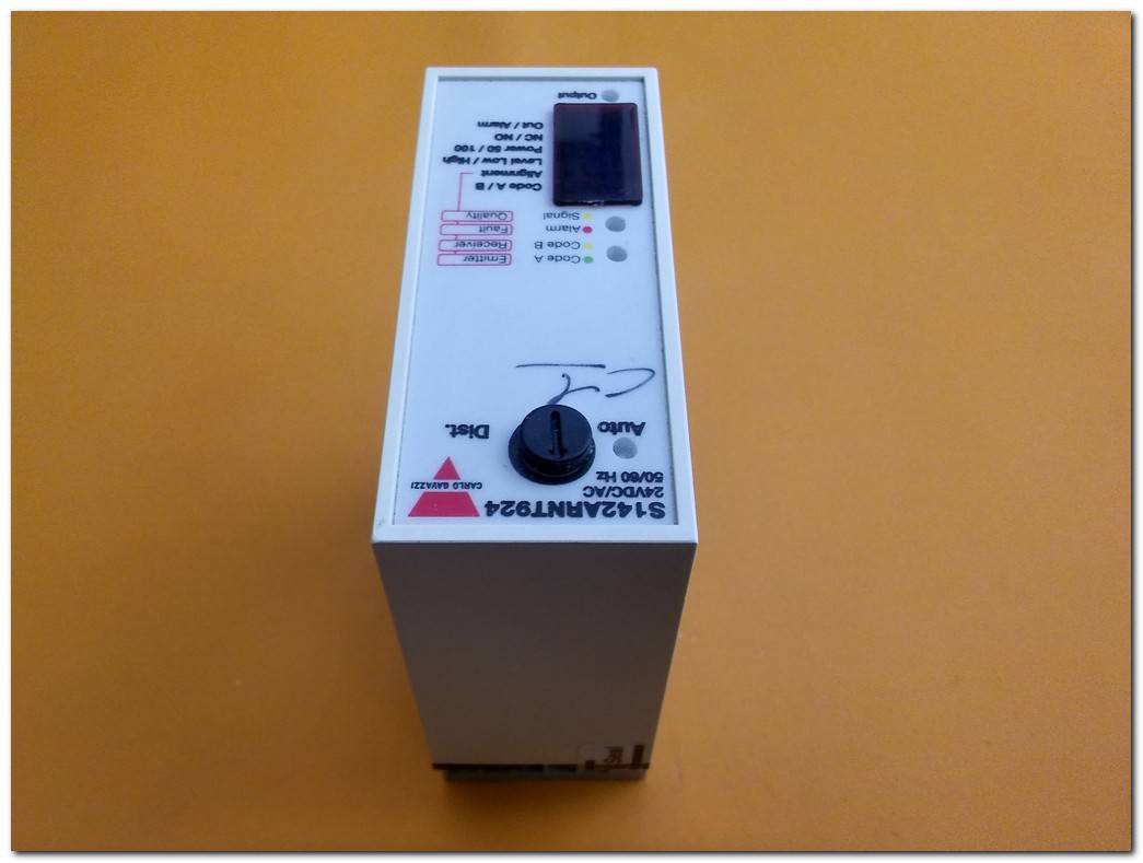 CARLO GAVAZZİ S142ARNT924 FAZ İZLEME RÖLESİ FOTOELEKTRİK SENSÖR AMPLİFİKATÖR