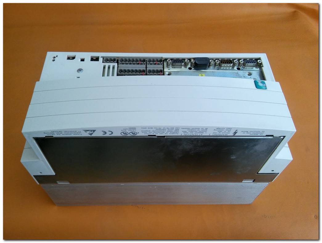 EVS9325-ESV004 EVS9325-ES LENZE
