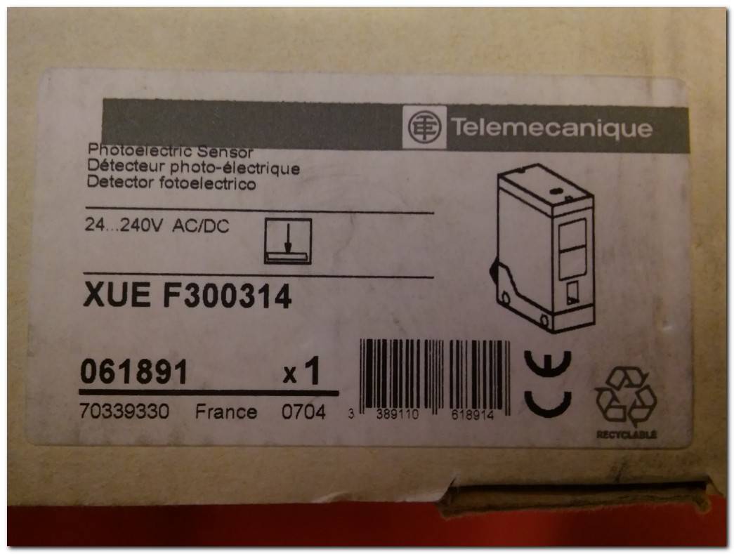 TELEMECANİQUE XUE-F300314 SCHNEİDER SENSÖR FOTO ELEKTRİK DEDEKTÖRÜ 2A 24-240VAC