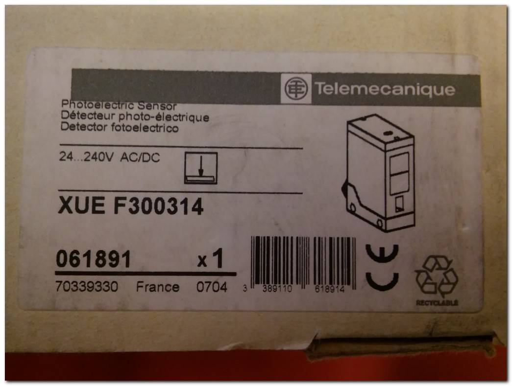 TELEMECANİQUE XUE-F300314 SCHNEİDER SENSÖR FOTO ELEKTRİK DEDEKTÖRÜ 2A 24-240VAC