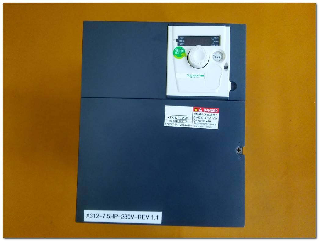 SCHNEİDER ATV312HU55M3 5,5KW ALTİVAR 312 ATV312 5,5 KW SÜRÜCÜ