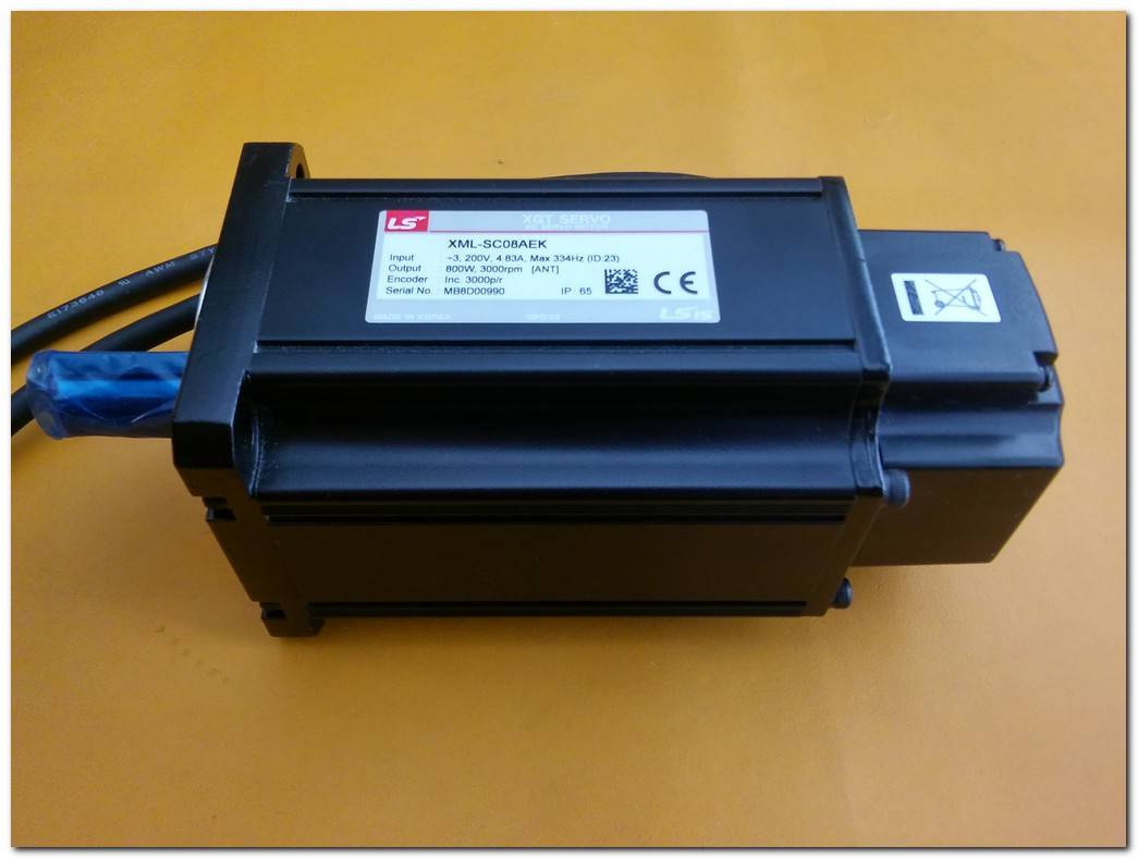 LS XGT SERVO XML-SC08AEK 800W SIFIR AC SERVO MOTOR