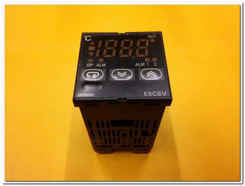 OMRON E5CSV-Q1T-500 E5CSV E5CSV-O1T-500 E5CSV-01T-500 TEMPERATURE CONTROLLER ISI KONTROL CİHAZI