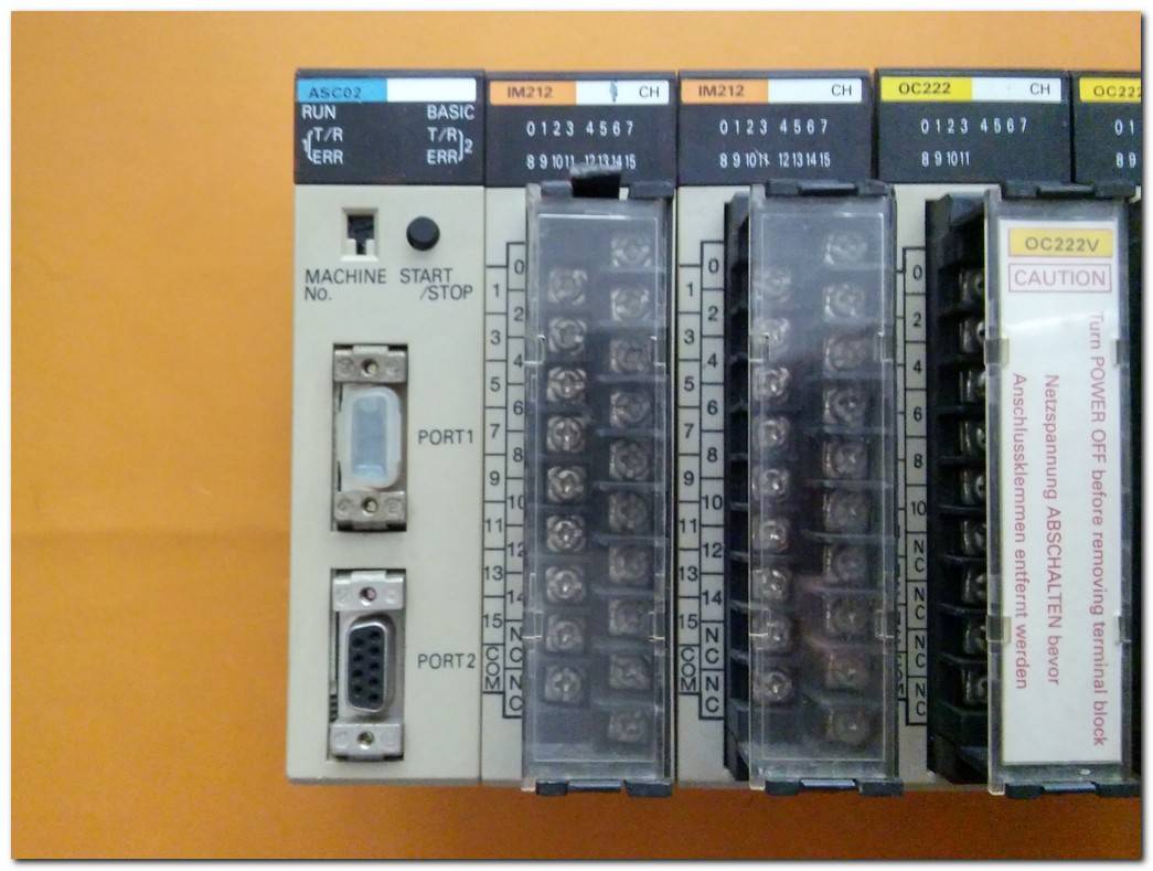 OMRON OC222V C200H-OC222V OUTPUT MODULE PLC ÇIKIŞ MODÜLÜ