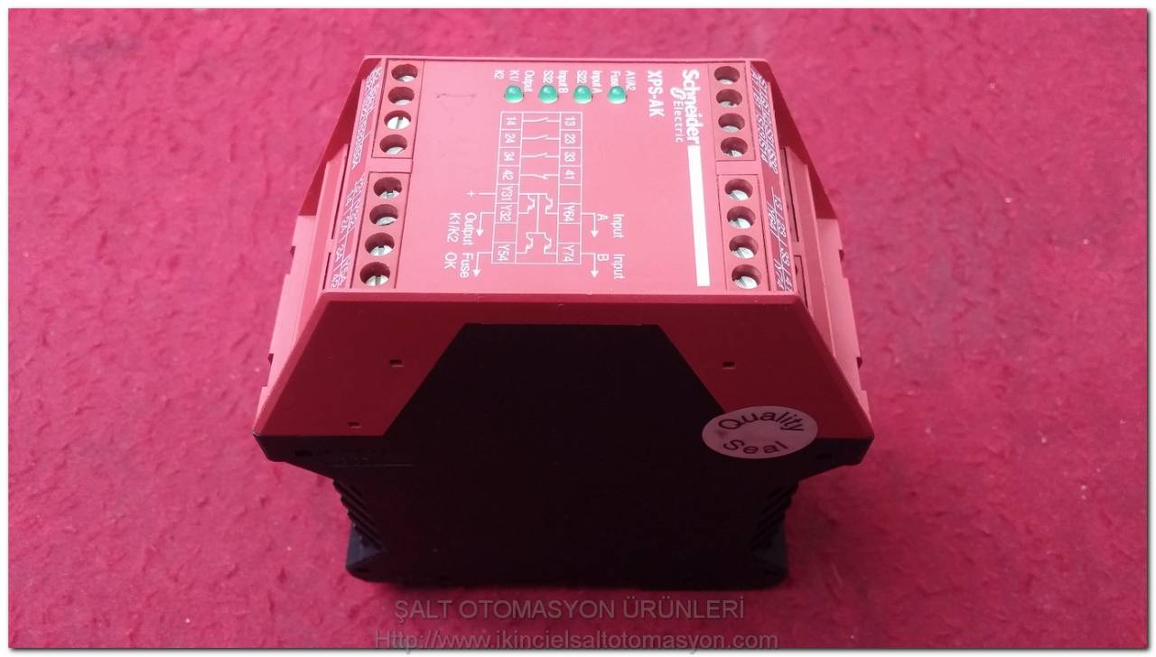 SCHNEİDER XPS-AK XPSAK351144 SAFETY RELAY GÜVENLİK RÖLESİ