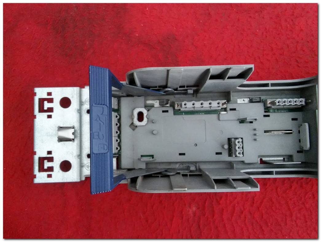 LENZE E94AZPS0074 BACKPLANE ARKA DÜZLEM