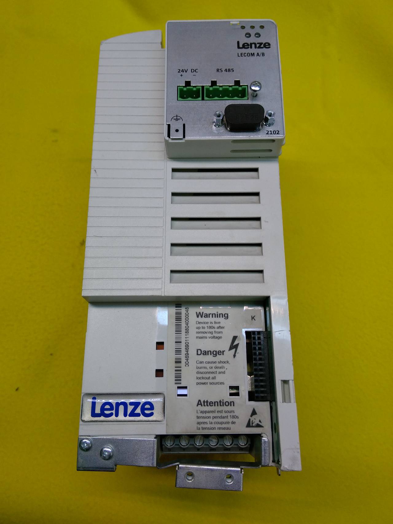 LENZE E82EV302-4C200 E82EV302-4 8200 3KW VECTOR SIFIR SERVO SÜRÜCÜ
