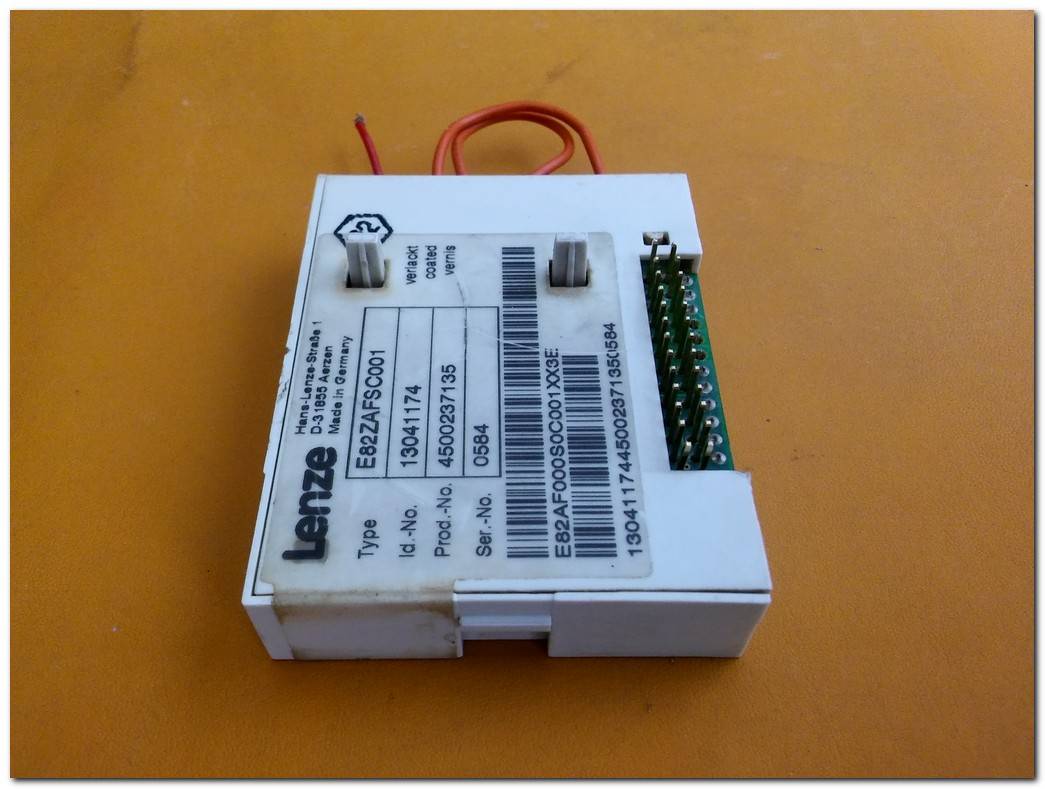 LENZE E82ZAFSC001 INPUT OUTPUT MODULE PLC GİRİŞ ÇIKIŞ MODÜLÜ