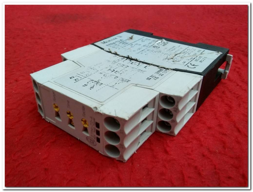 MOELLER ETR4-70-A AC DC ZAMAN RÖLESİ