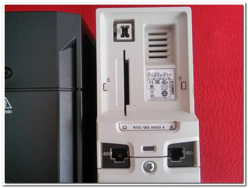 KARL MAYER M701-064 00420 A 22KW SÜRÜCÜ CONTROL TECHNIQUES 22 KW EMERSON INVERTER